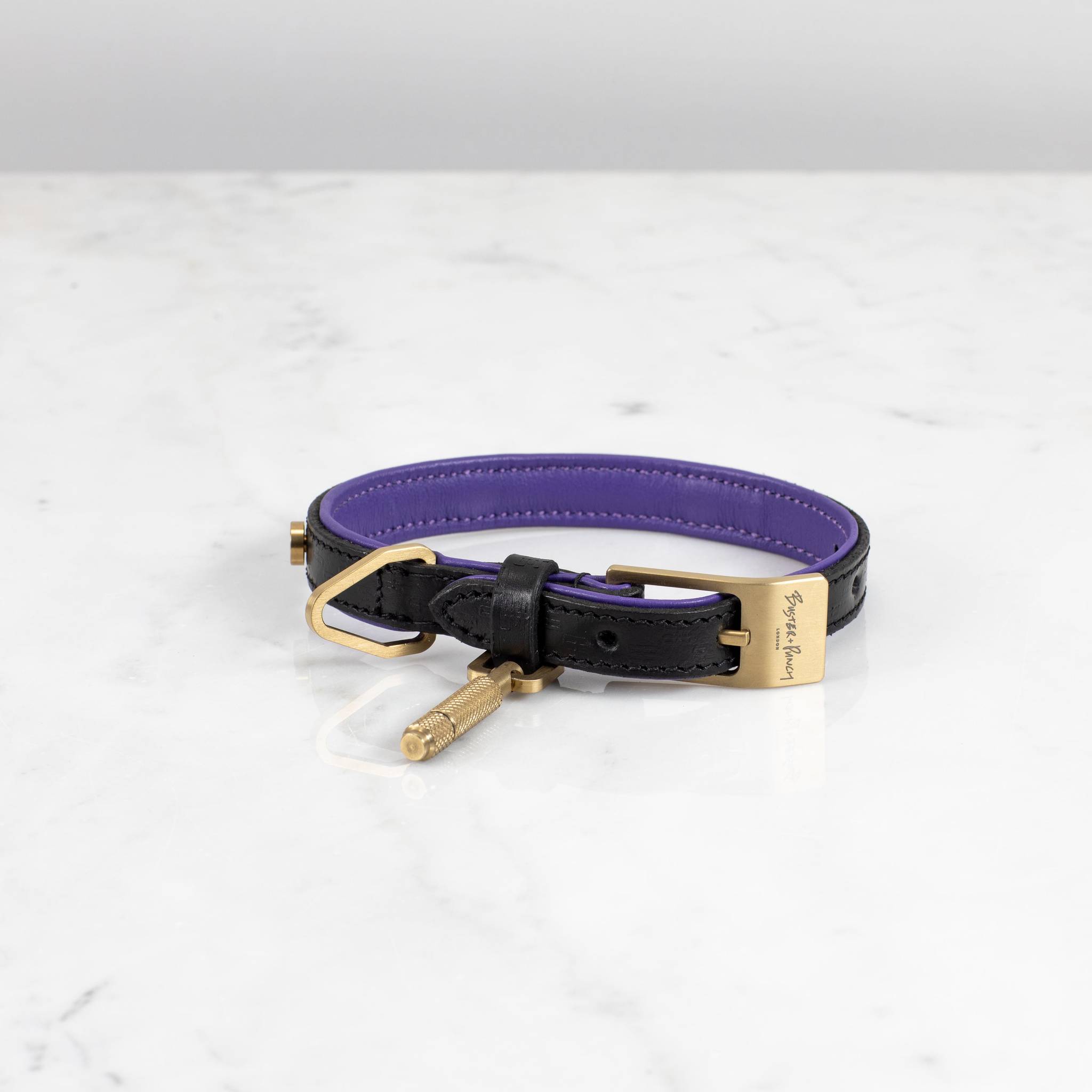 DOG COLLAR / CROSS / BLACK / PURPLE