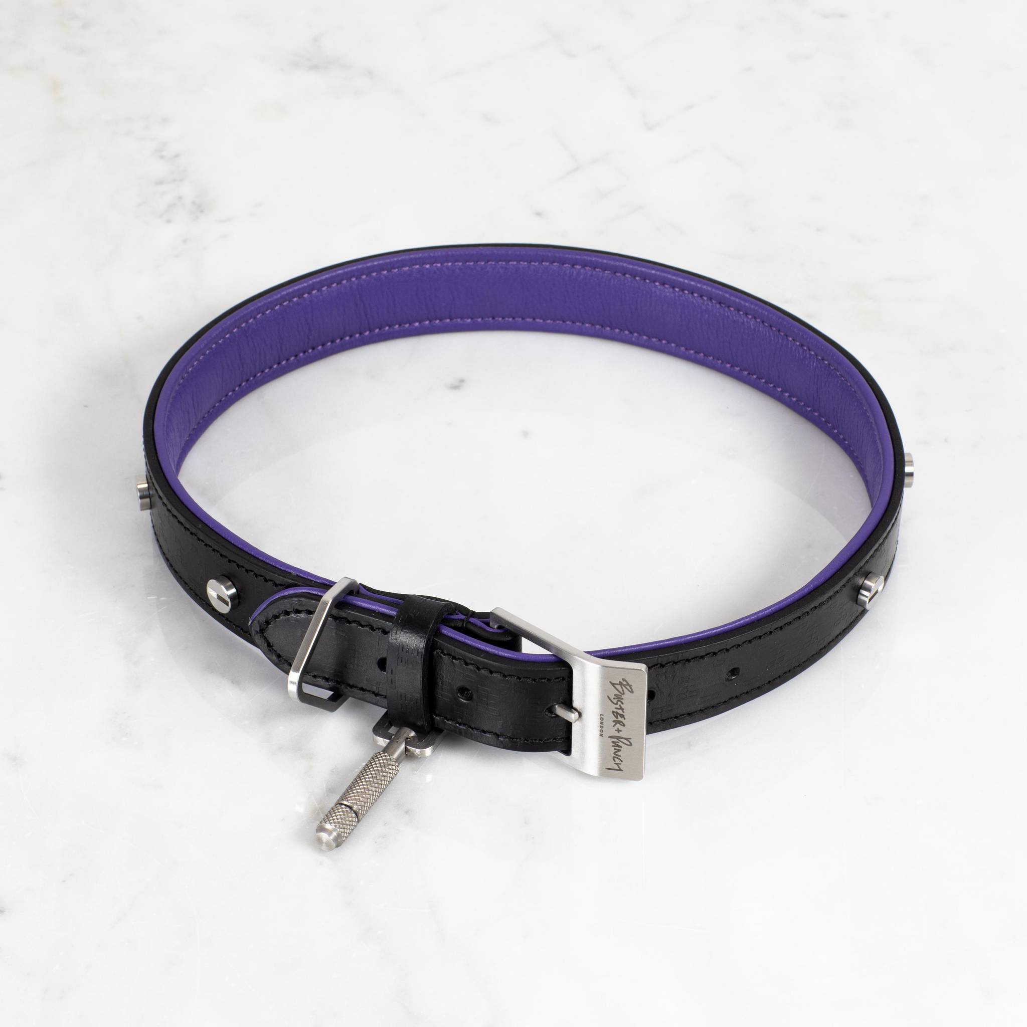 DOG COLLAR / CROSS / BLACK / PURPLE