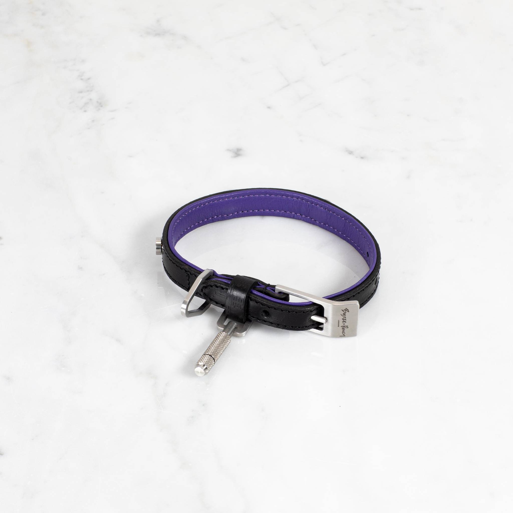 DOG COLLAR / CROSS / BLACK / PURPLE