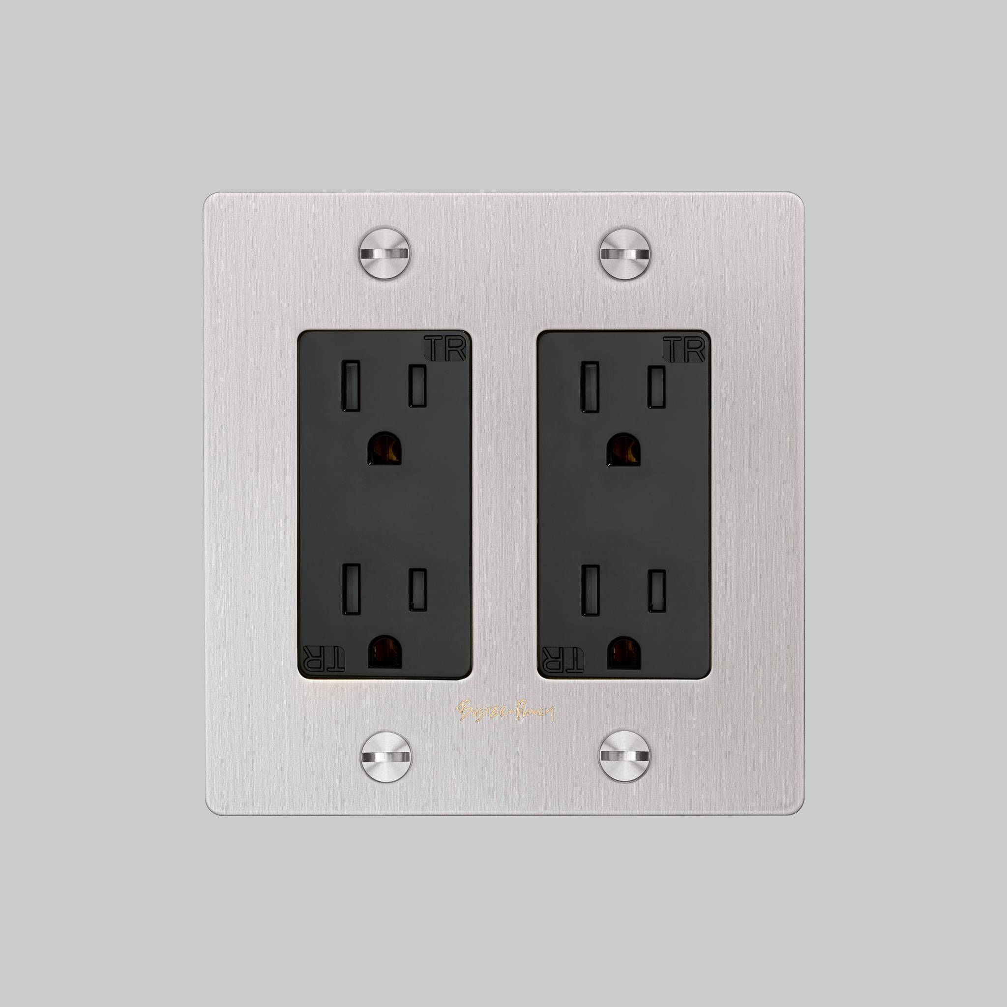 2G DUPLEX OUTLET / CROSS / WITH LOGO