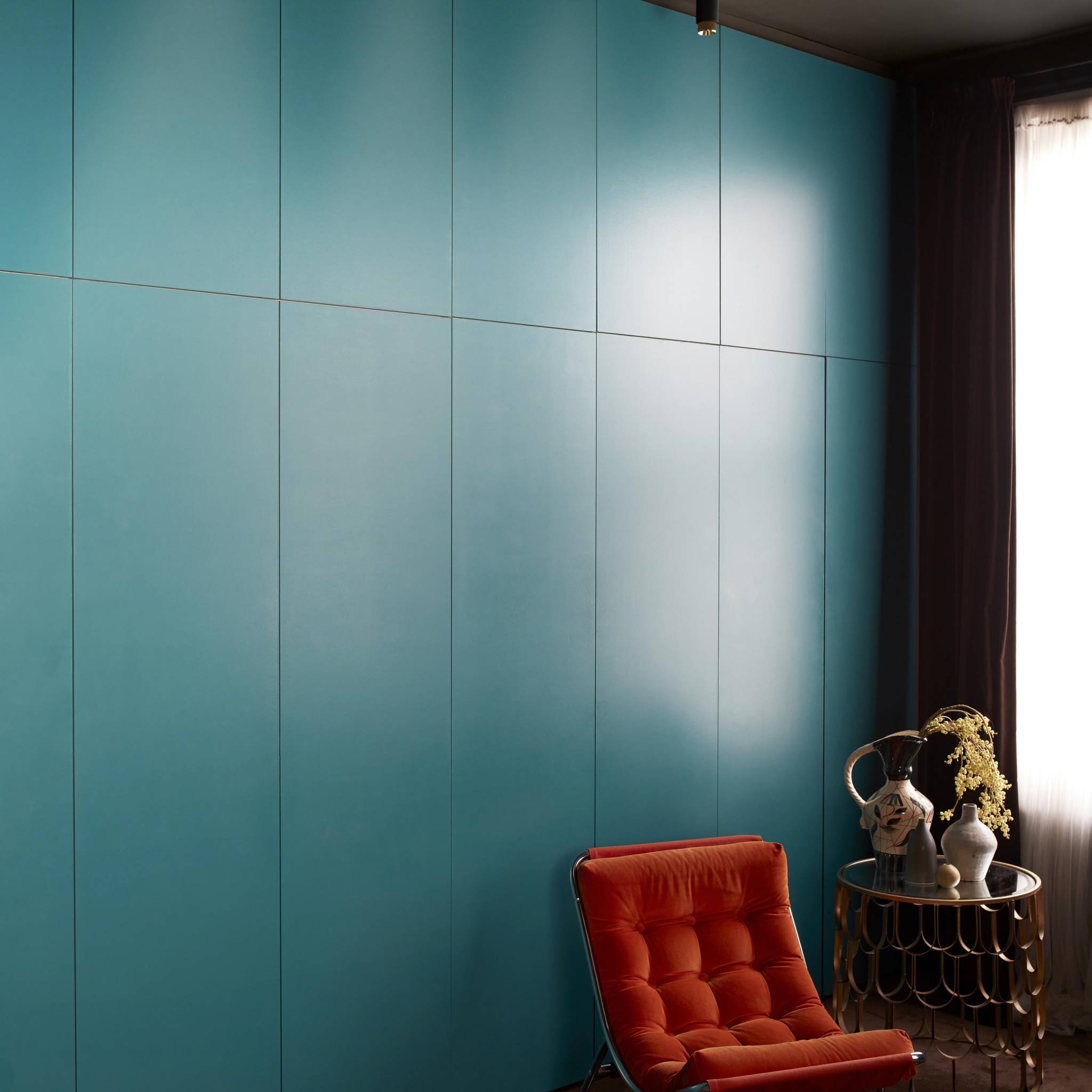 EXHAUST SURFACE / LINEAR / STONE