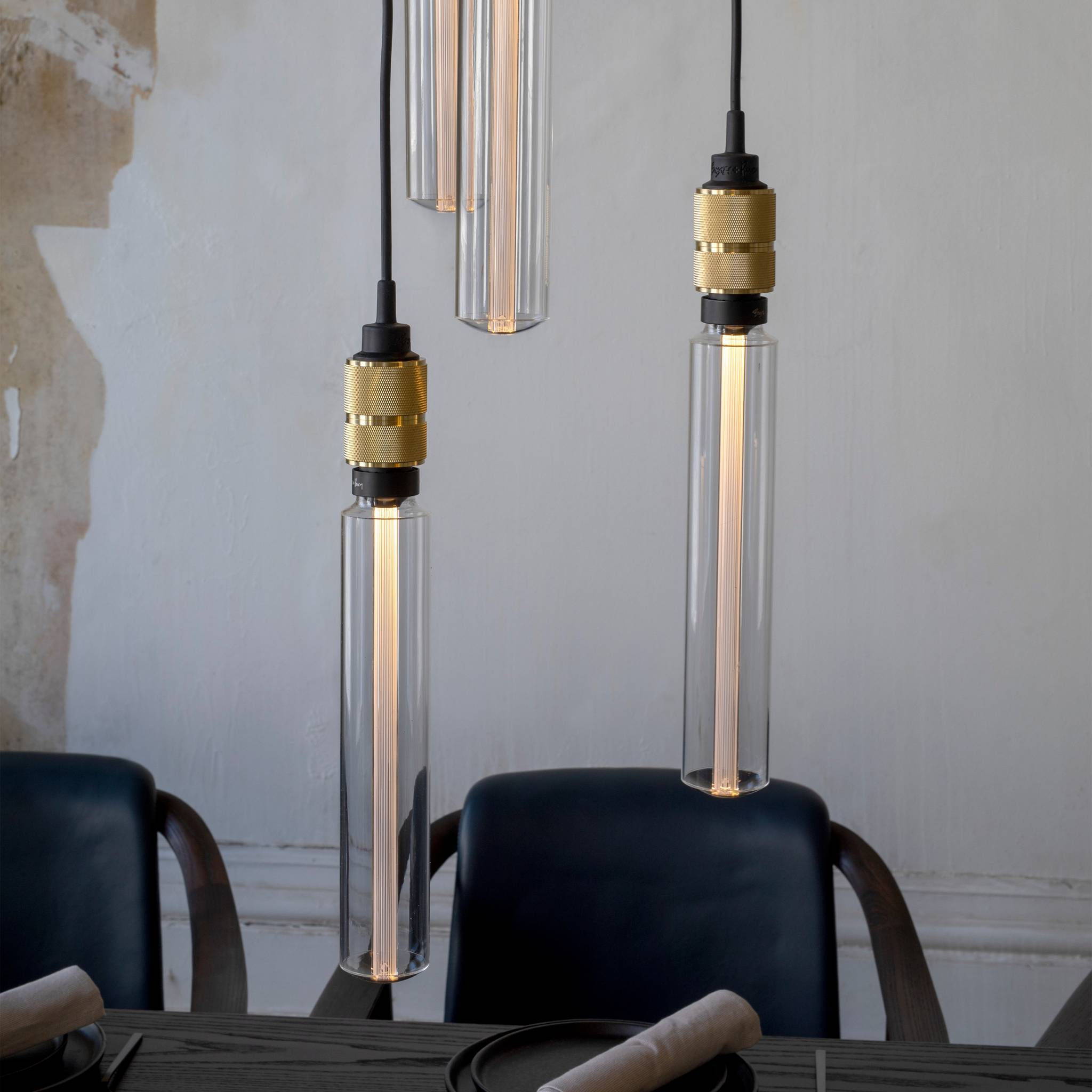BUSTER BULB / TUBE