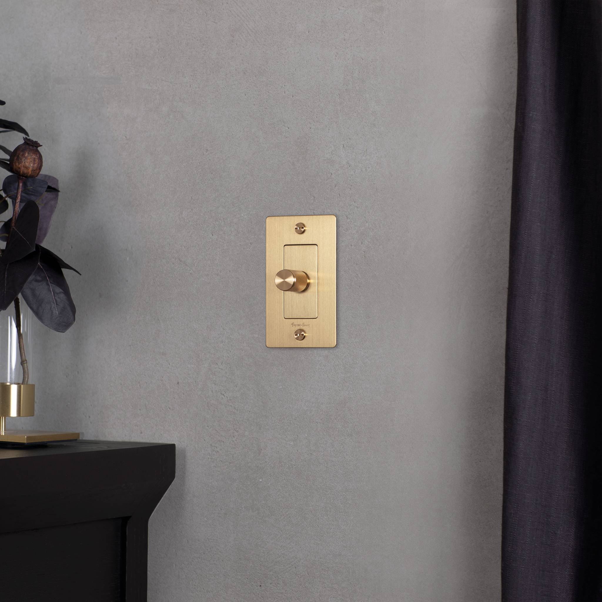 1G DIMMER / INCANDESCENT / CROSS / WITH LOGO