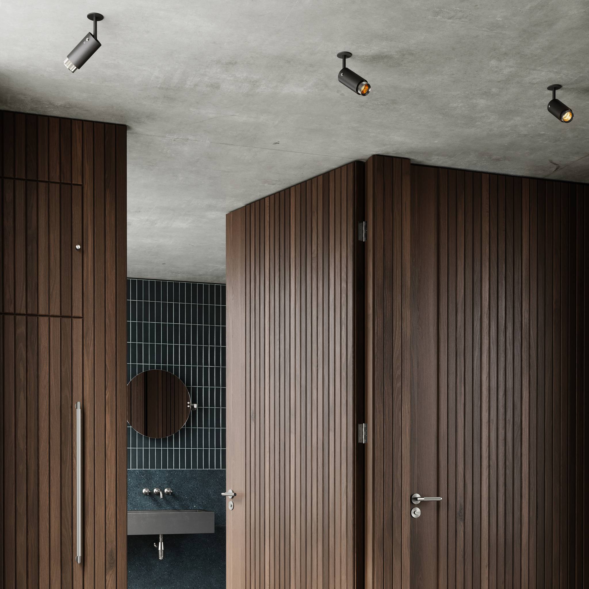 EXHAUST SPOT / CROSS / GRAPHITE