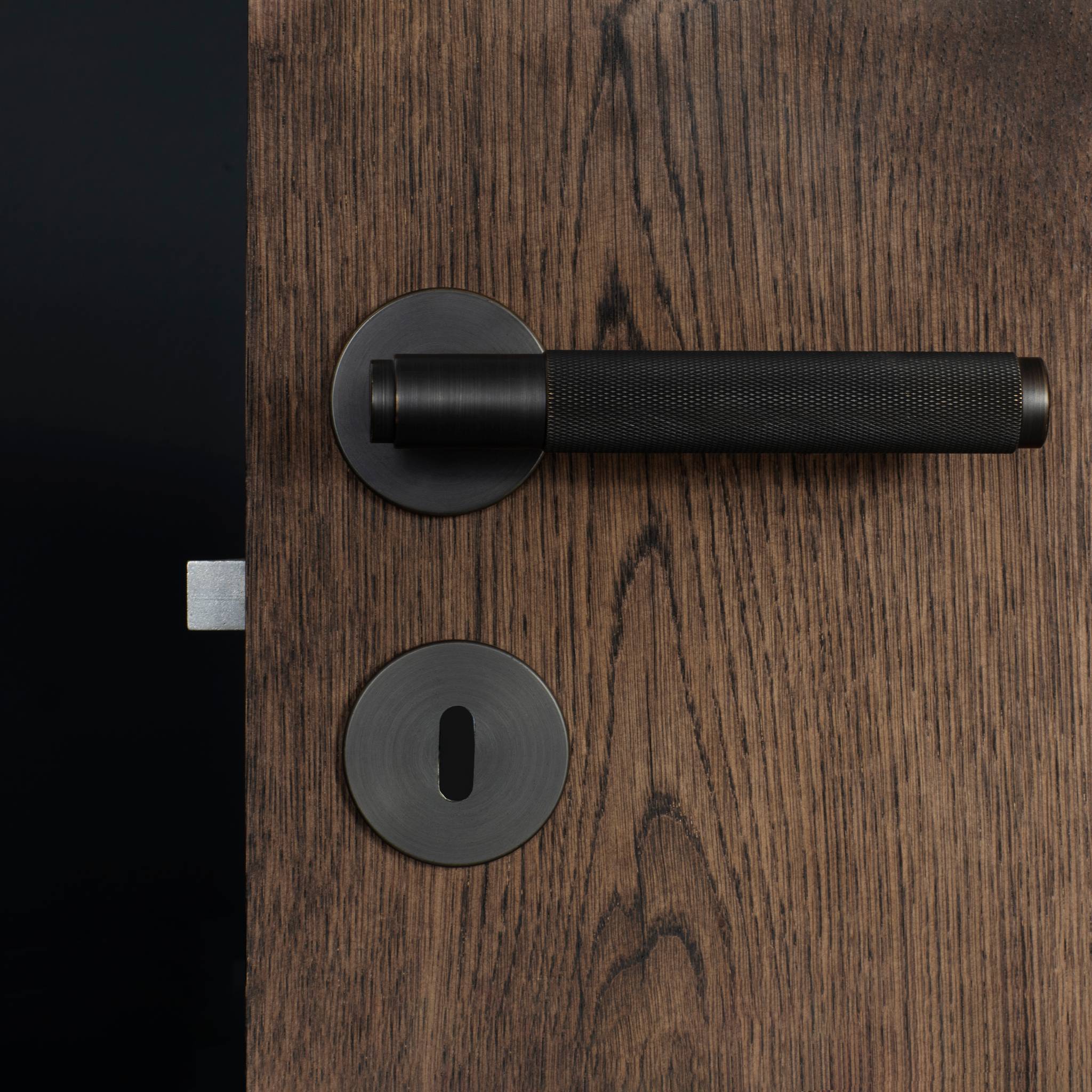 DOOR HANDLE SET / PRIVACY / CROSS
