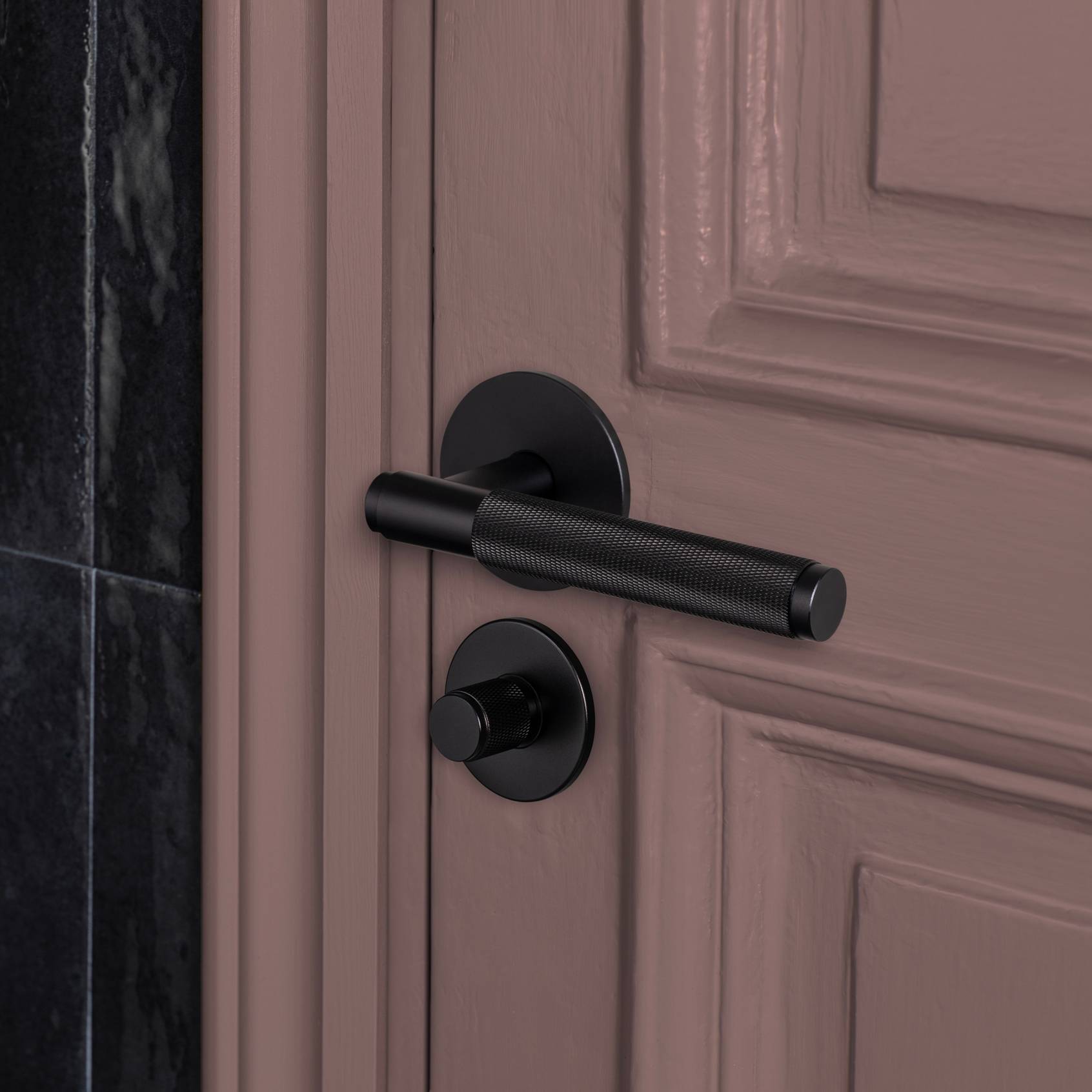 DOOR HANDLE SET / PRIVACY / CROSS