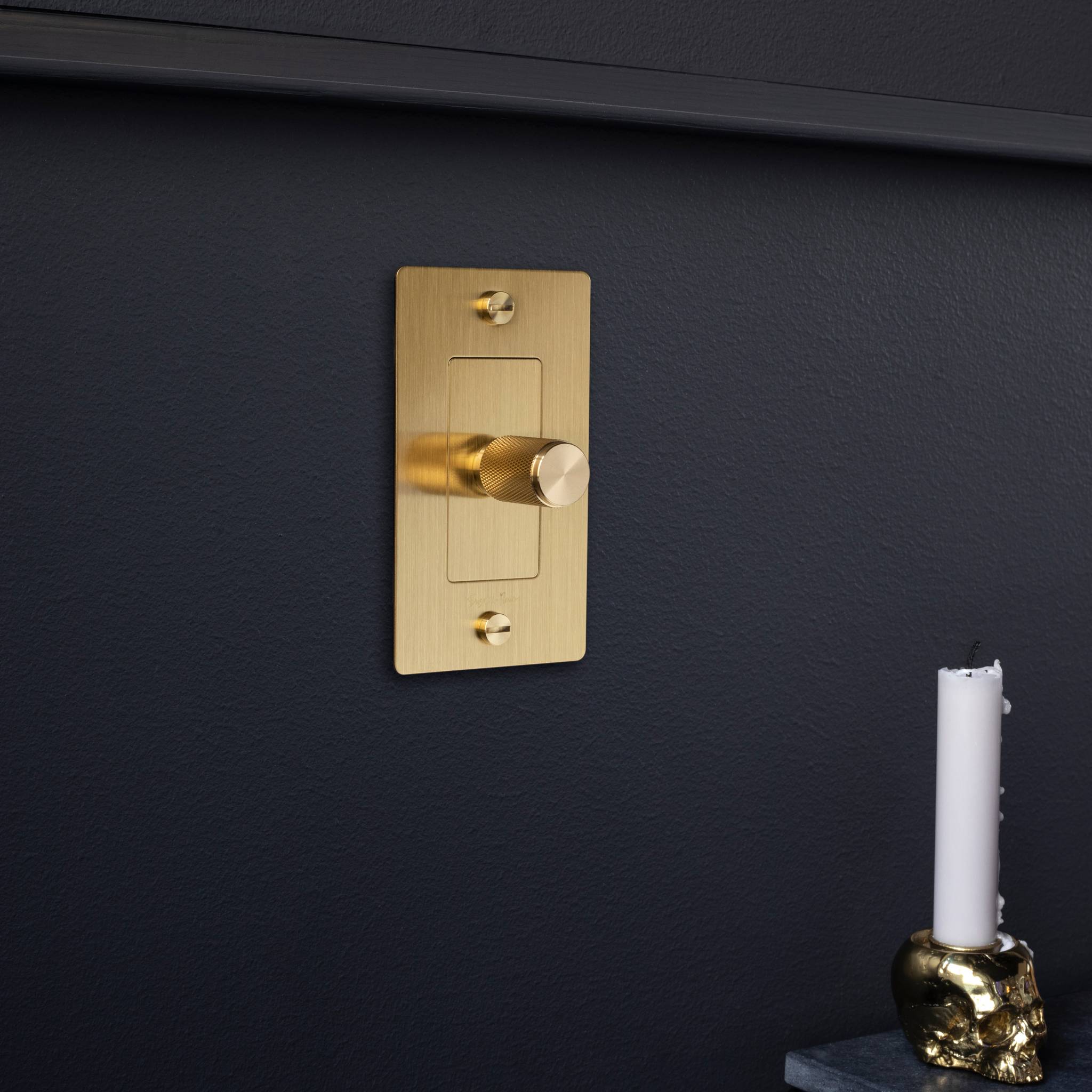 1G DIMMER / INCANDESCENT / CROSS / WITHOUT LOGO