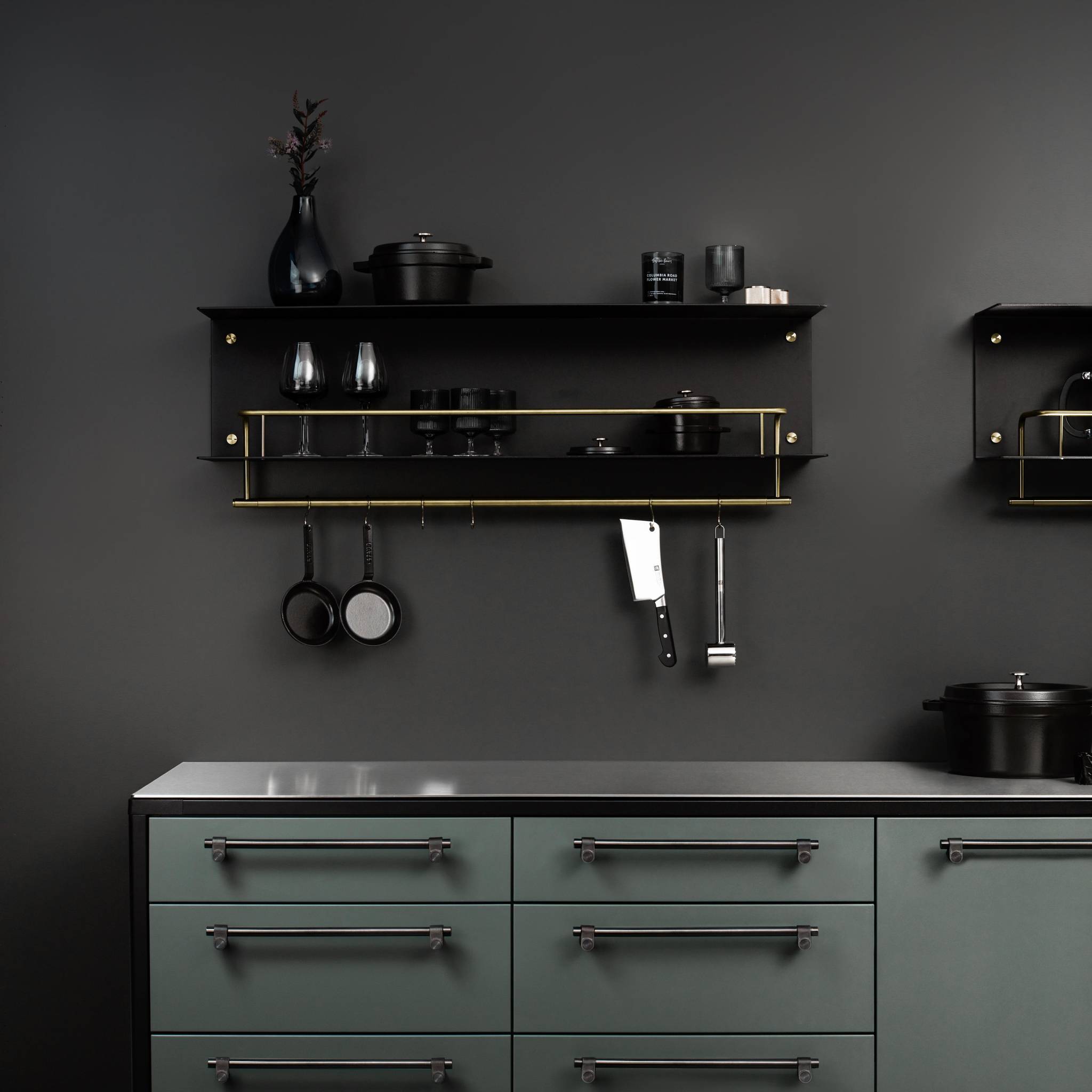 KITCHEN SHELF / HANGER / BLACK