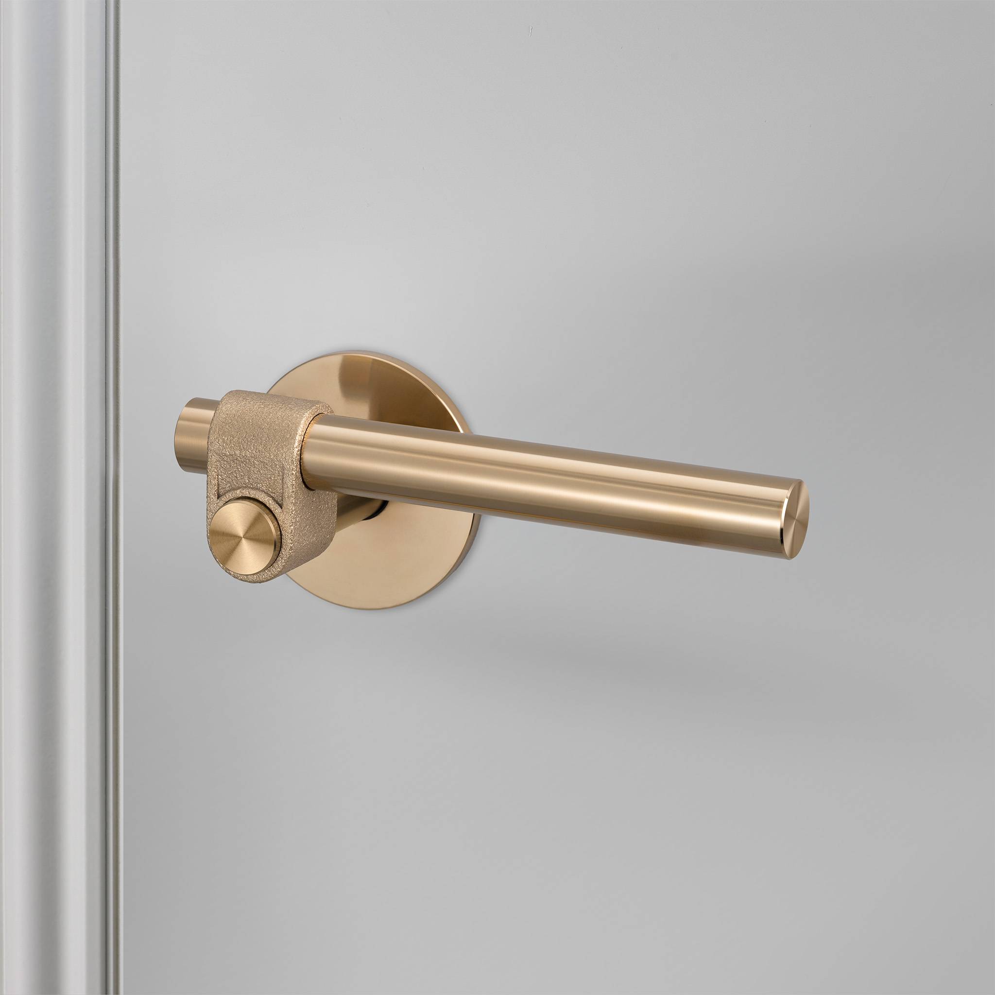 #Finish_BRASS