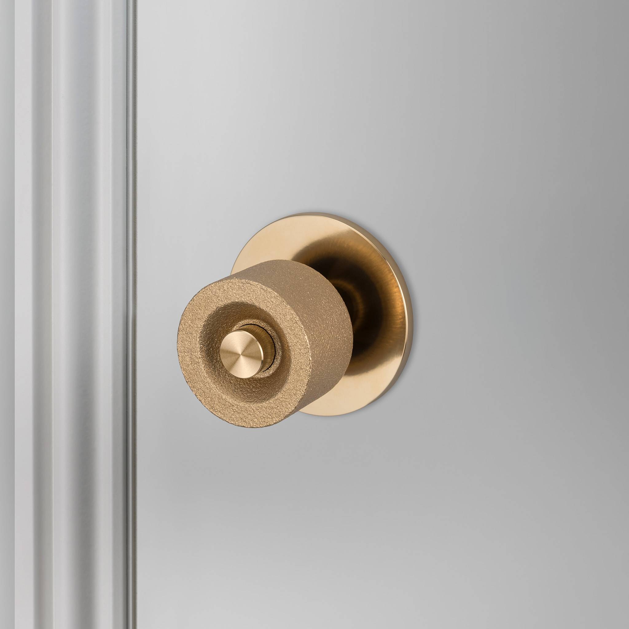 #Finish_BRASS