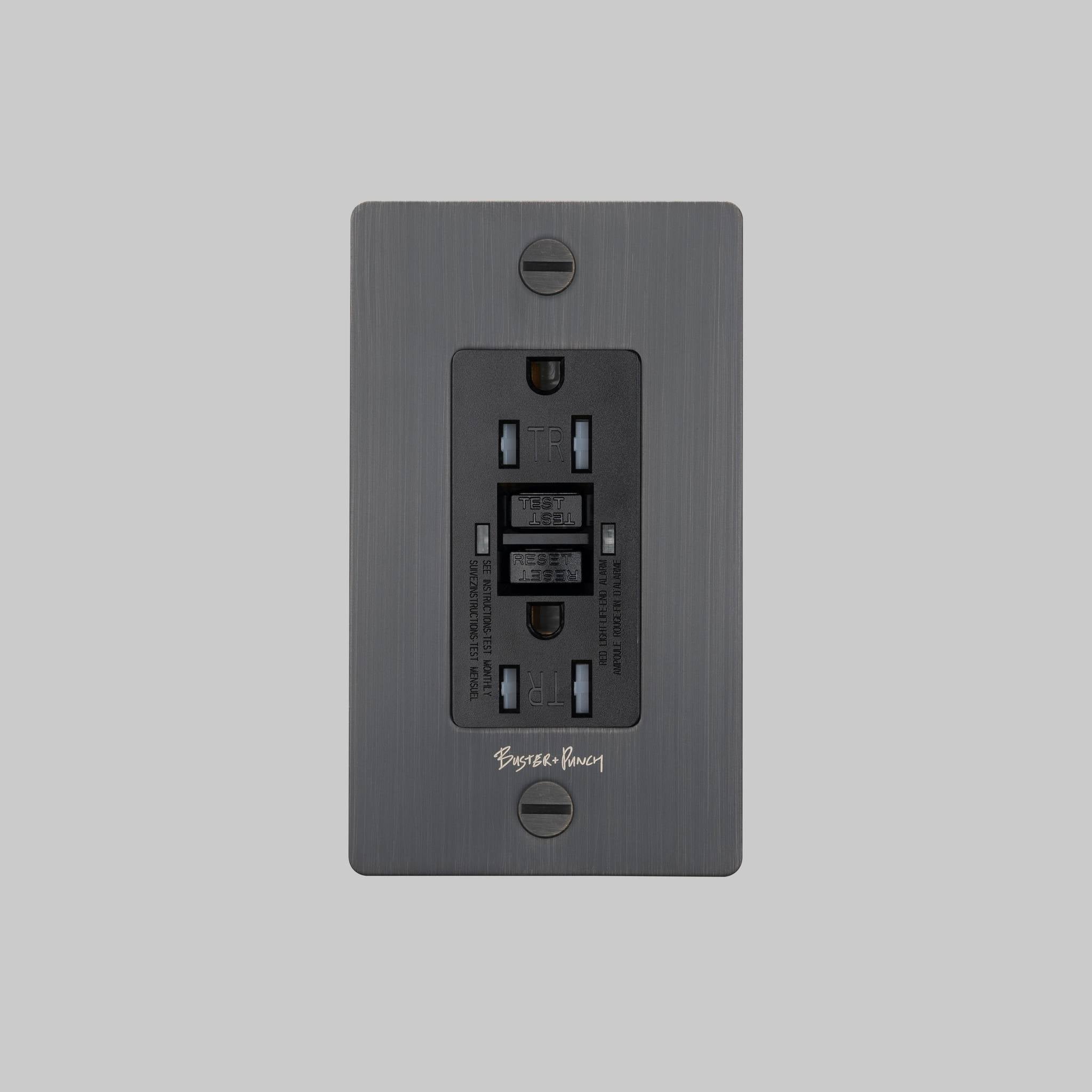1G DUPLEX OUTLET / GFCI / CROSS / WITH LOGO