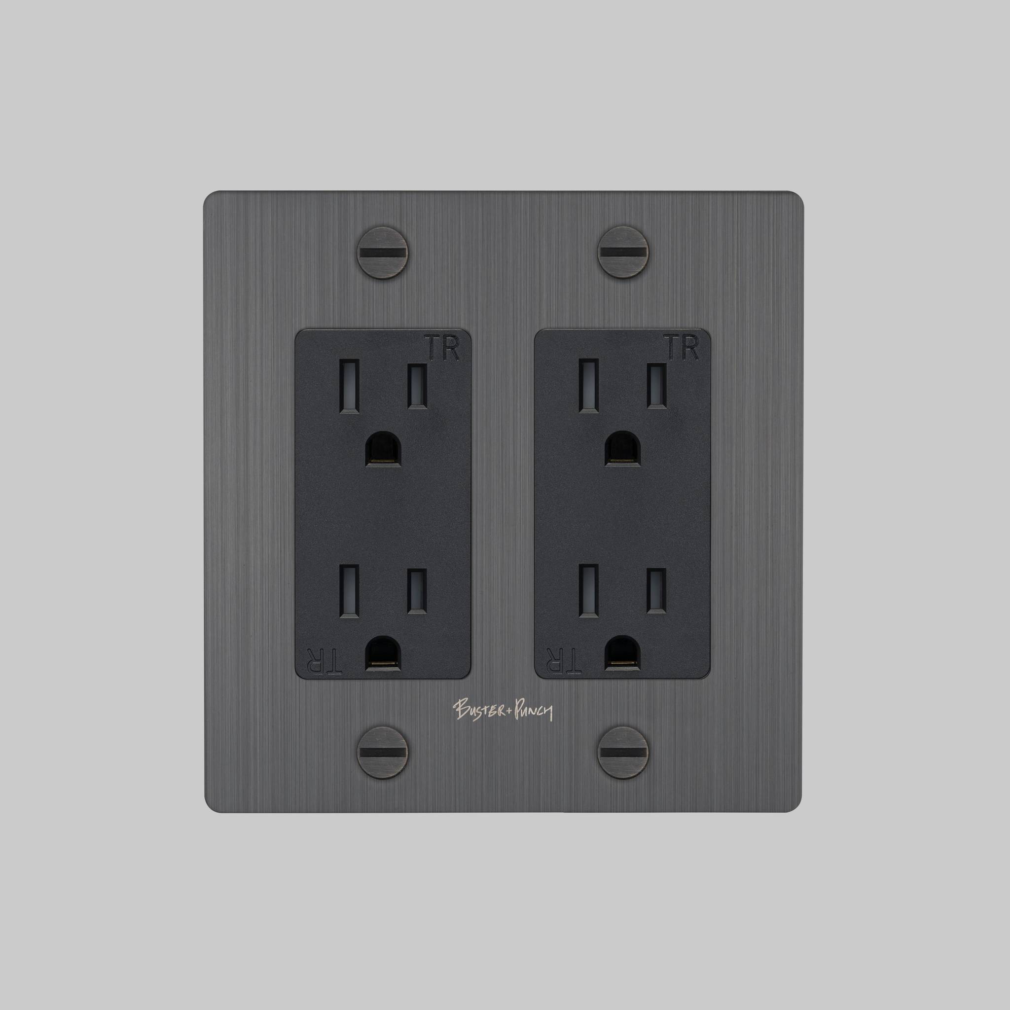 2G DUPLEX OUTLET / CROSS / WITH LOGO