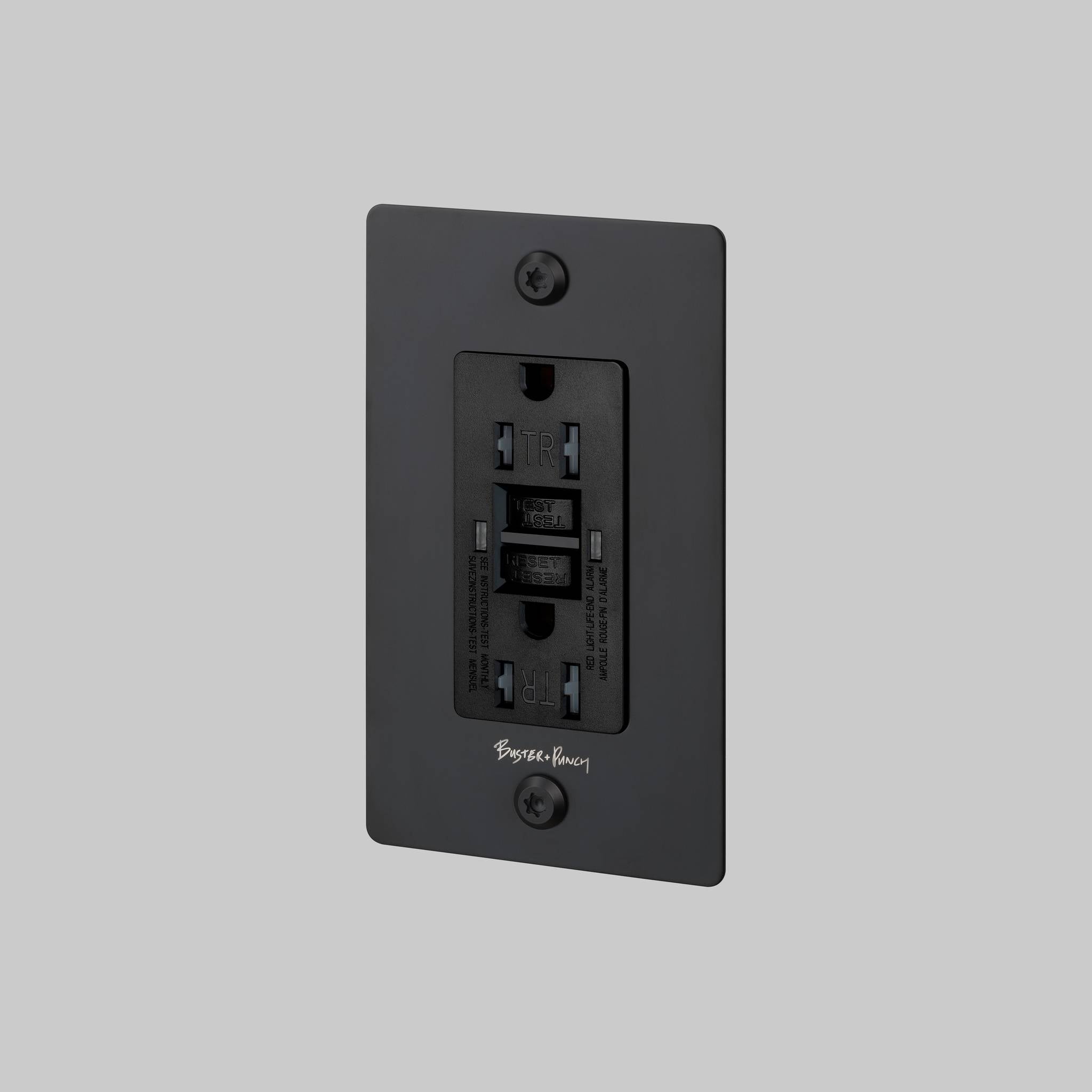 1G DUPLEX OUTLET / GFCI / LINEAR / WITH LOGO