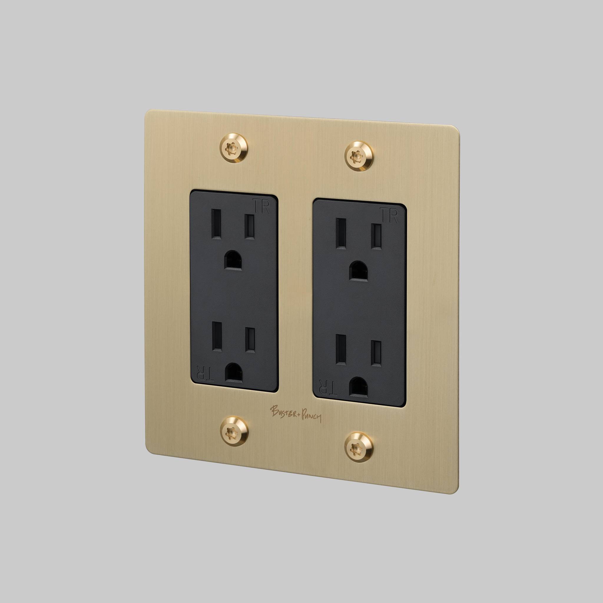 2G DUPLEX OUTLET / LINEAR / WITH LOGO