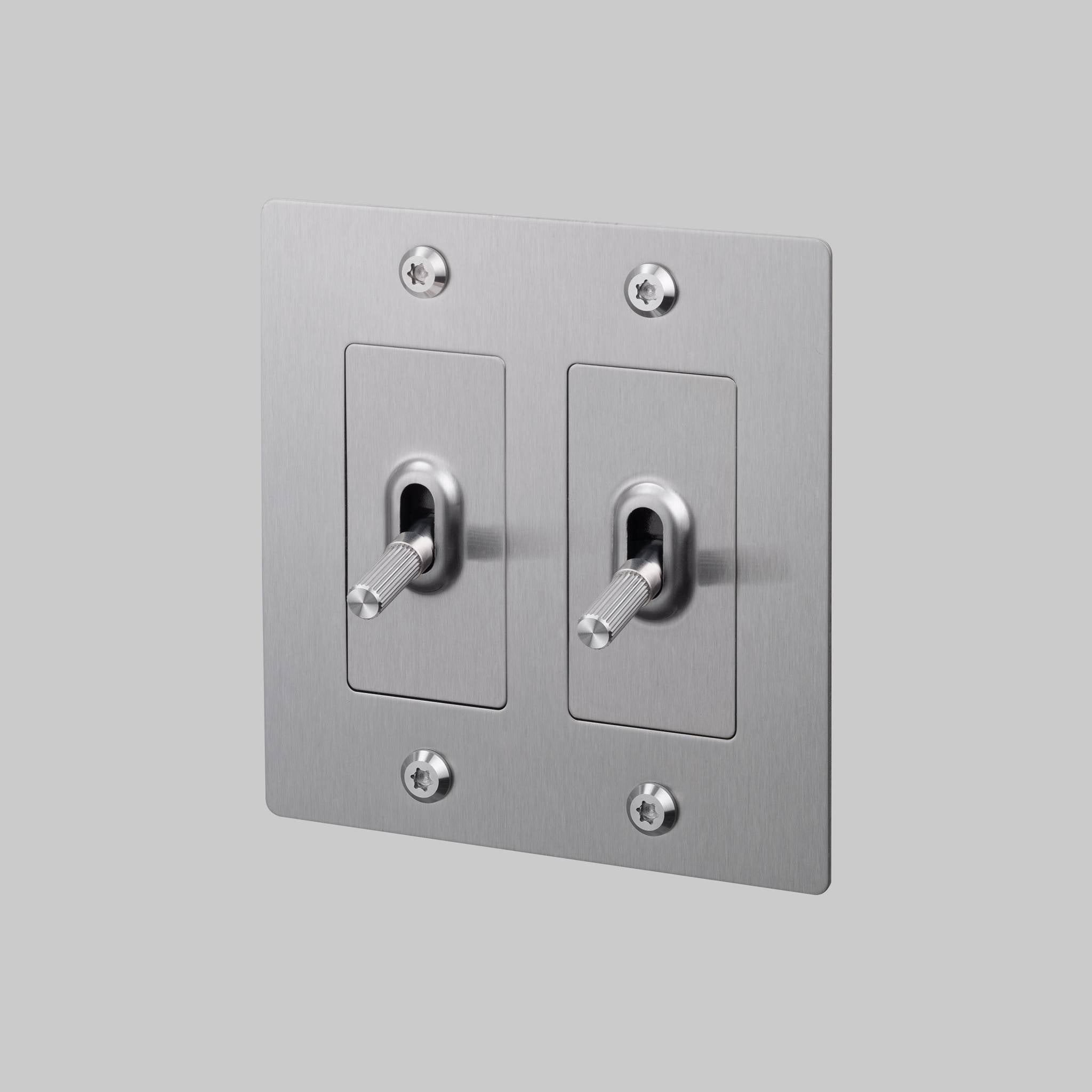 2G TOGGLE / LINEAR / WITHOUT LOGO