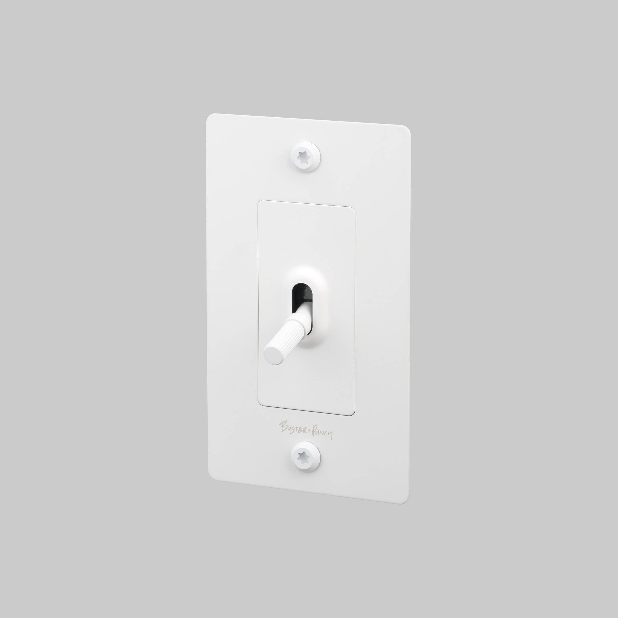 1G TOGGLE / LINEAR / WITH LOGO