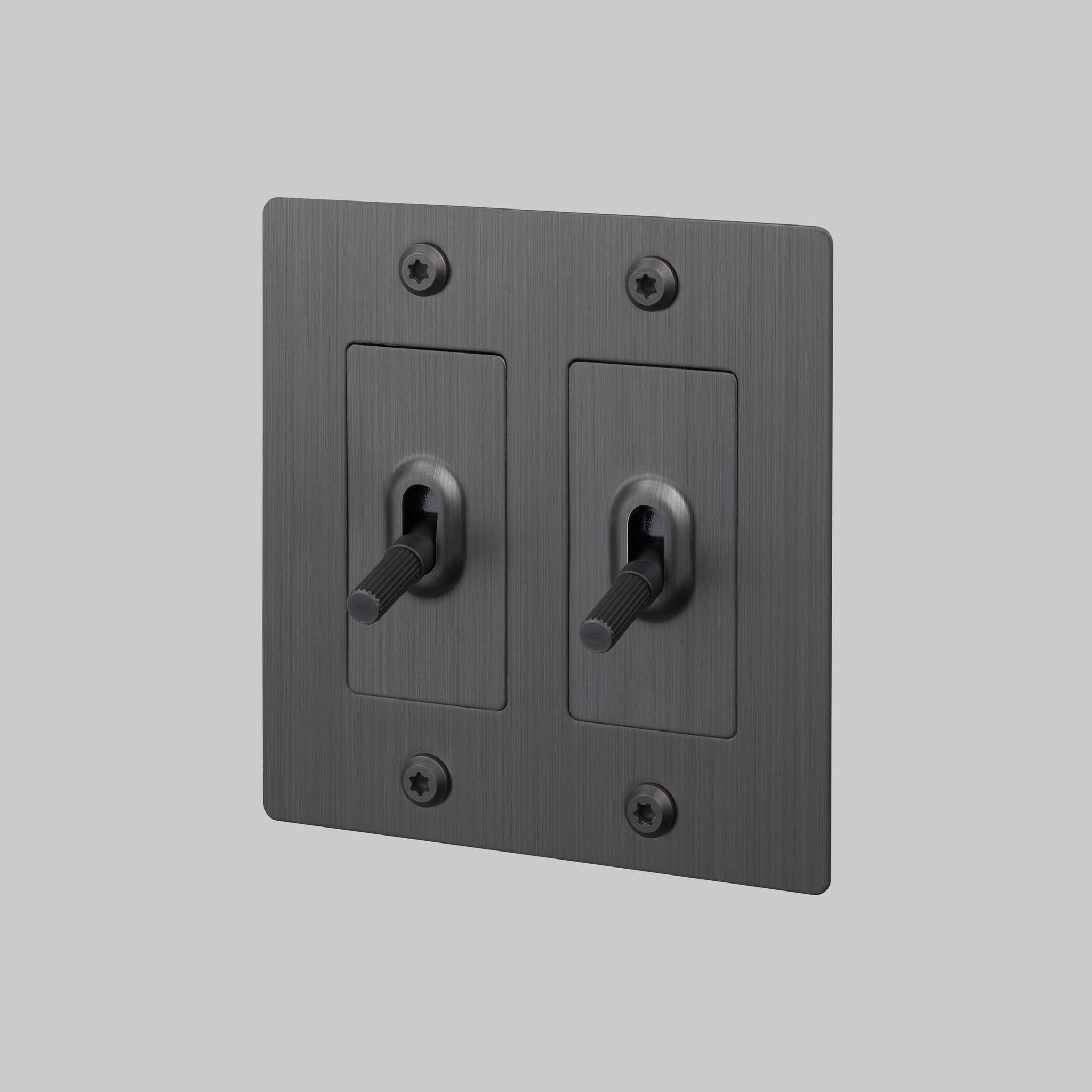 2G TOGGLE / LINEAR / WITHOUT LOGO