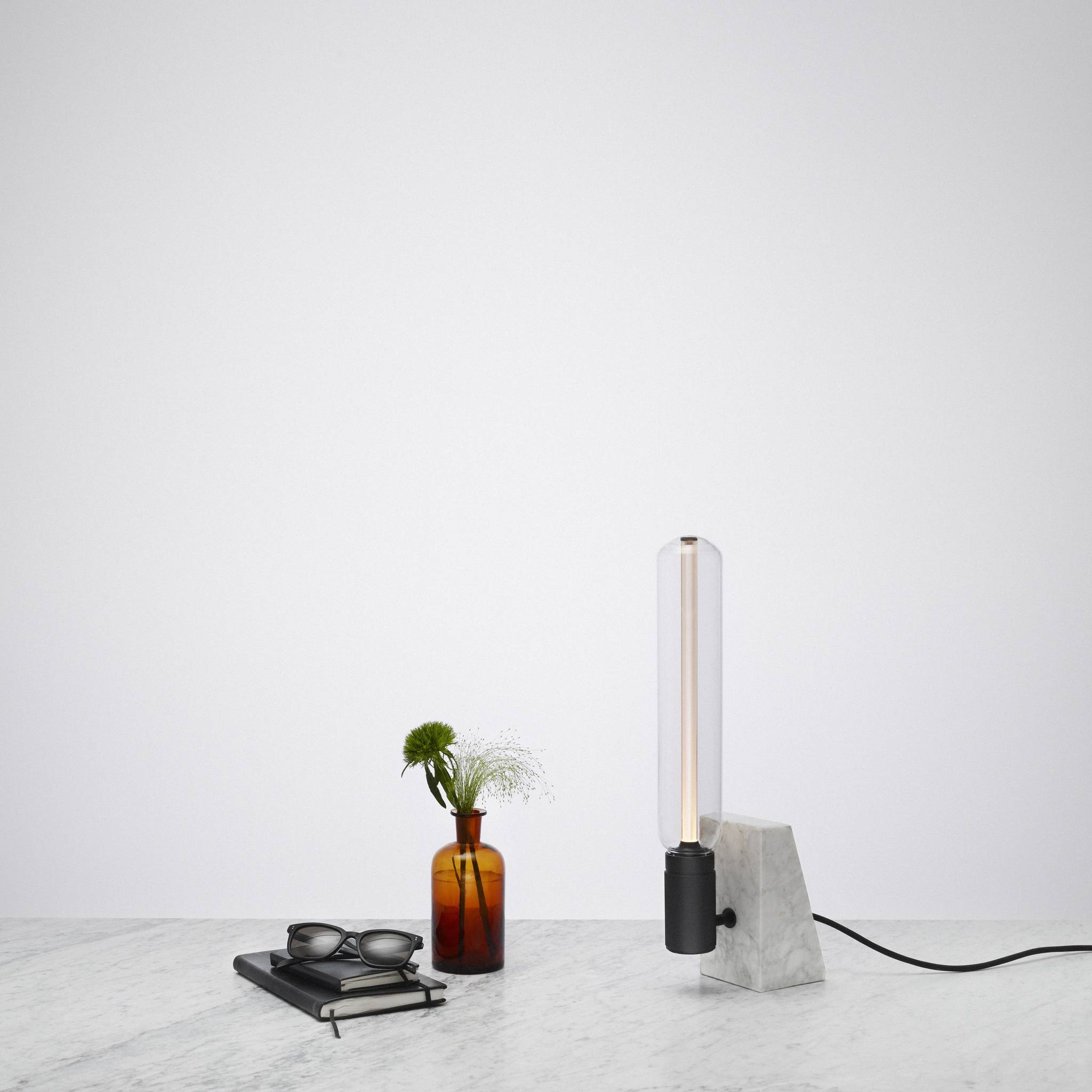 STONED TABLE LIGHT / CROSS