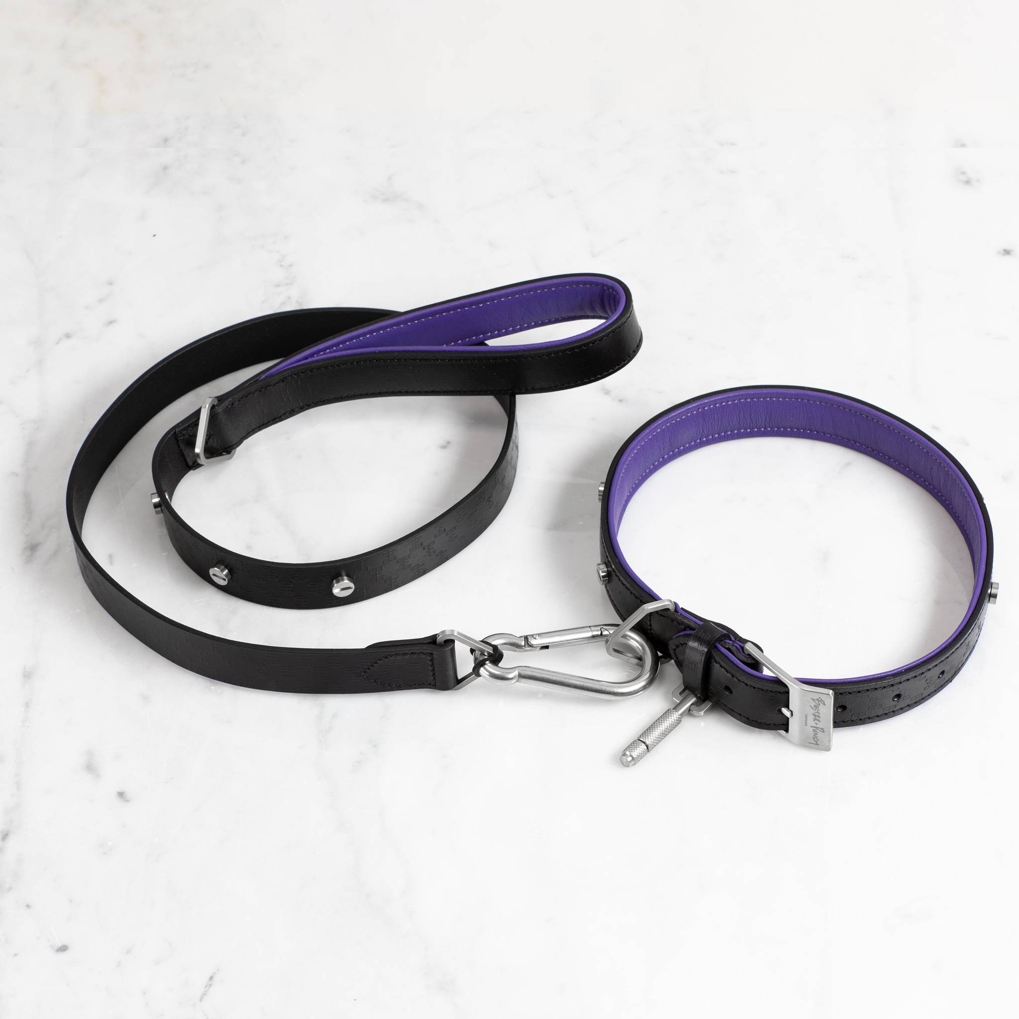 DOG COLLAR / CROSS / BLACK / PURPLE