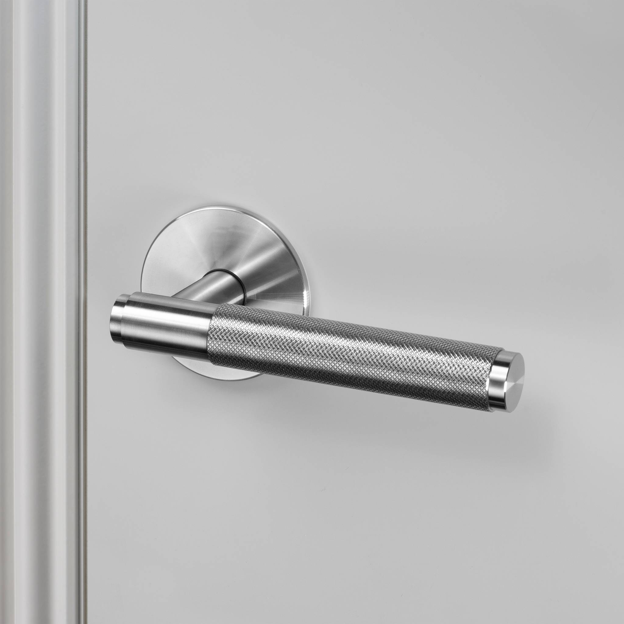 DOOR HANDLE SET / PASSAGE / CROSS