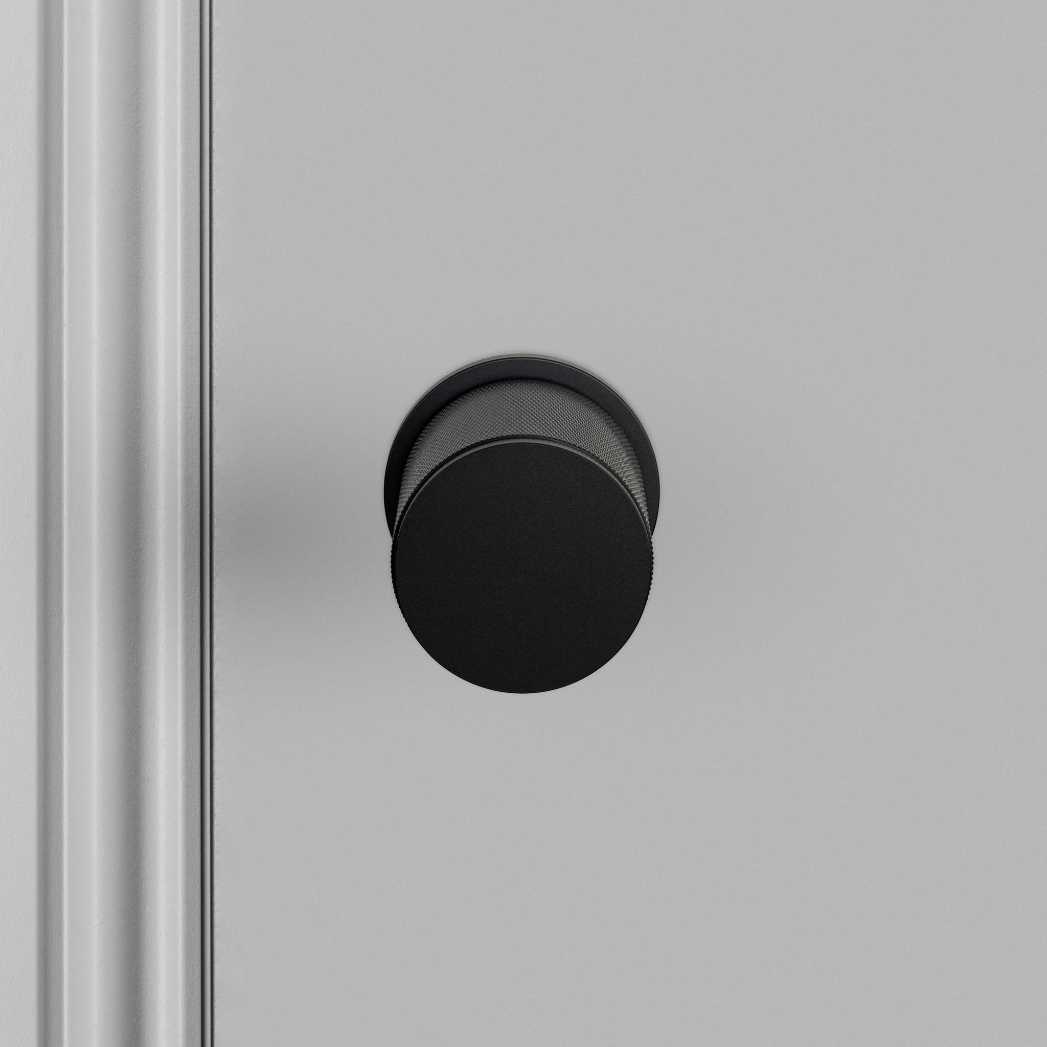 DOOR KNOB / FIXED / SINGLE-SIDED / CROSS
