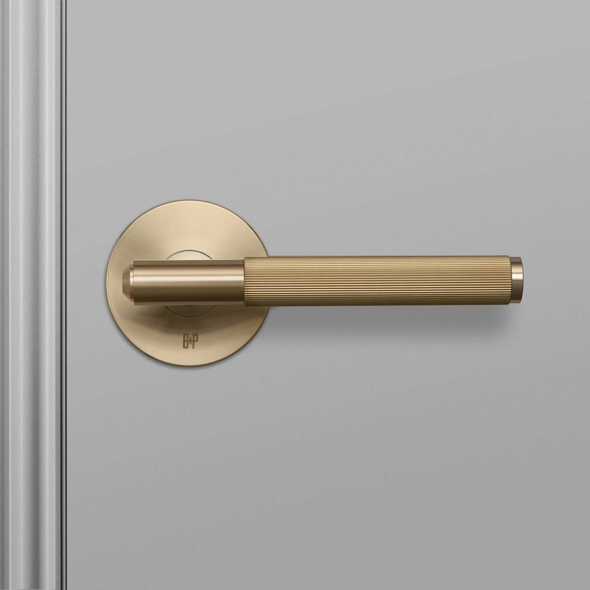 DOOR HANDLE SET / PASSAGE / LINEAR
