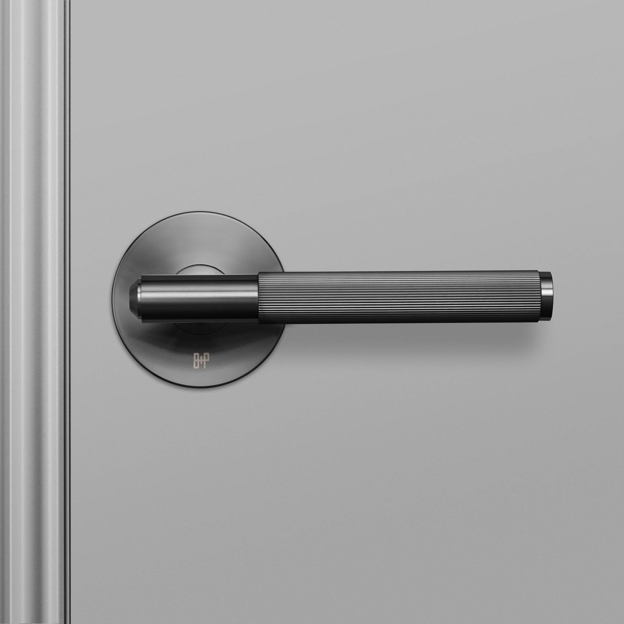 DOOR HANDLE SET / PRIVACY / LINEAR