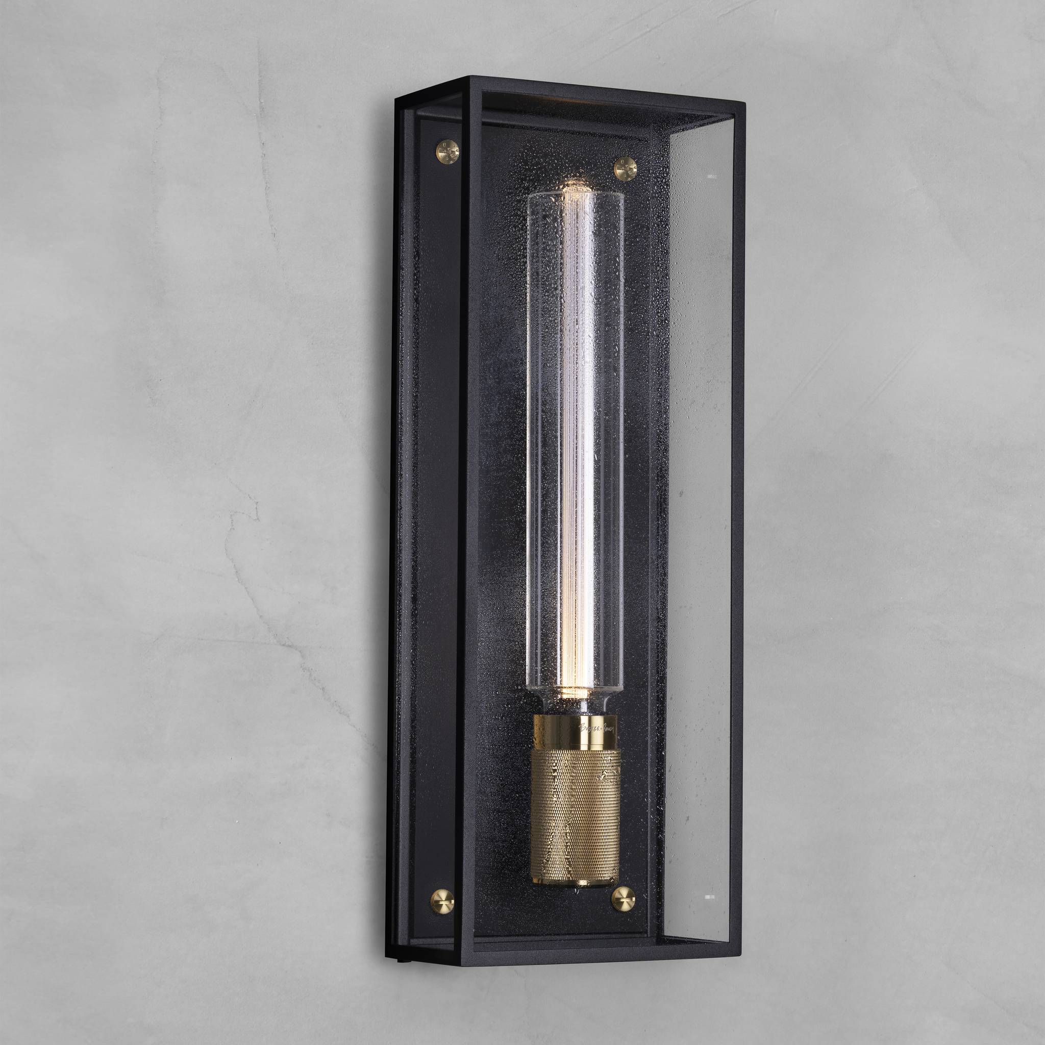 CAGED WET / WALL / CROSS / LARGE / BLACK