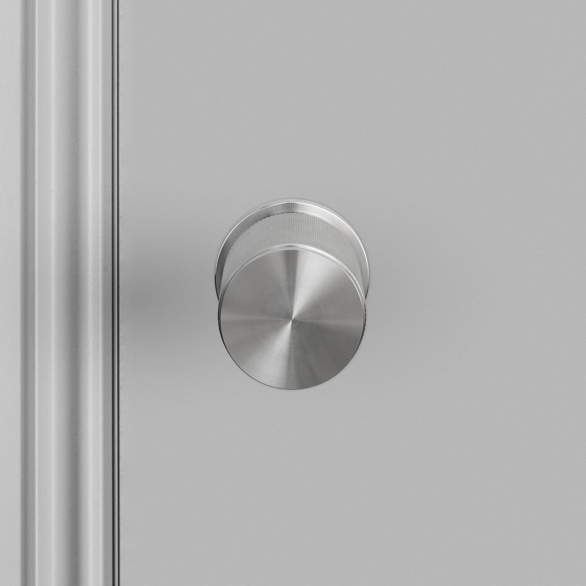 DOOR KNOB / FIXED / DOUBLE-SIDED / CROSS