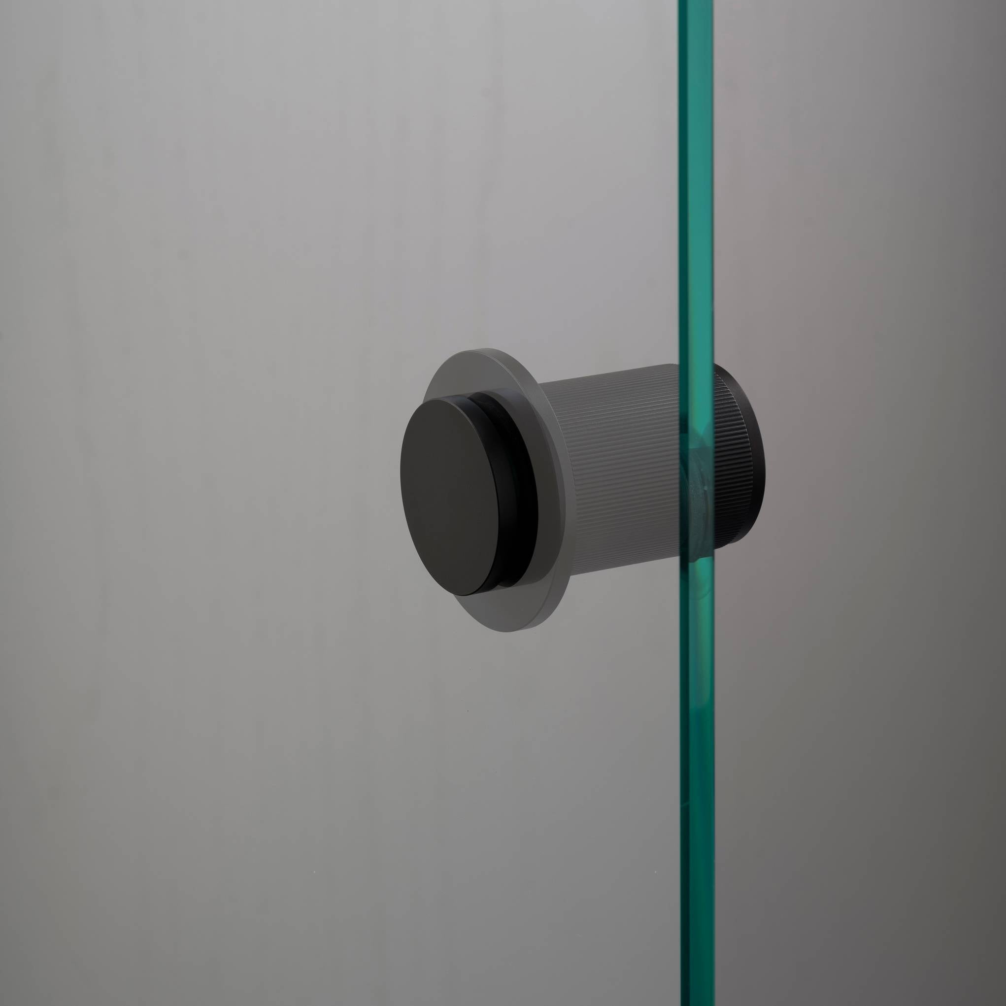 #Finish_WELDER'S BLACK
