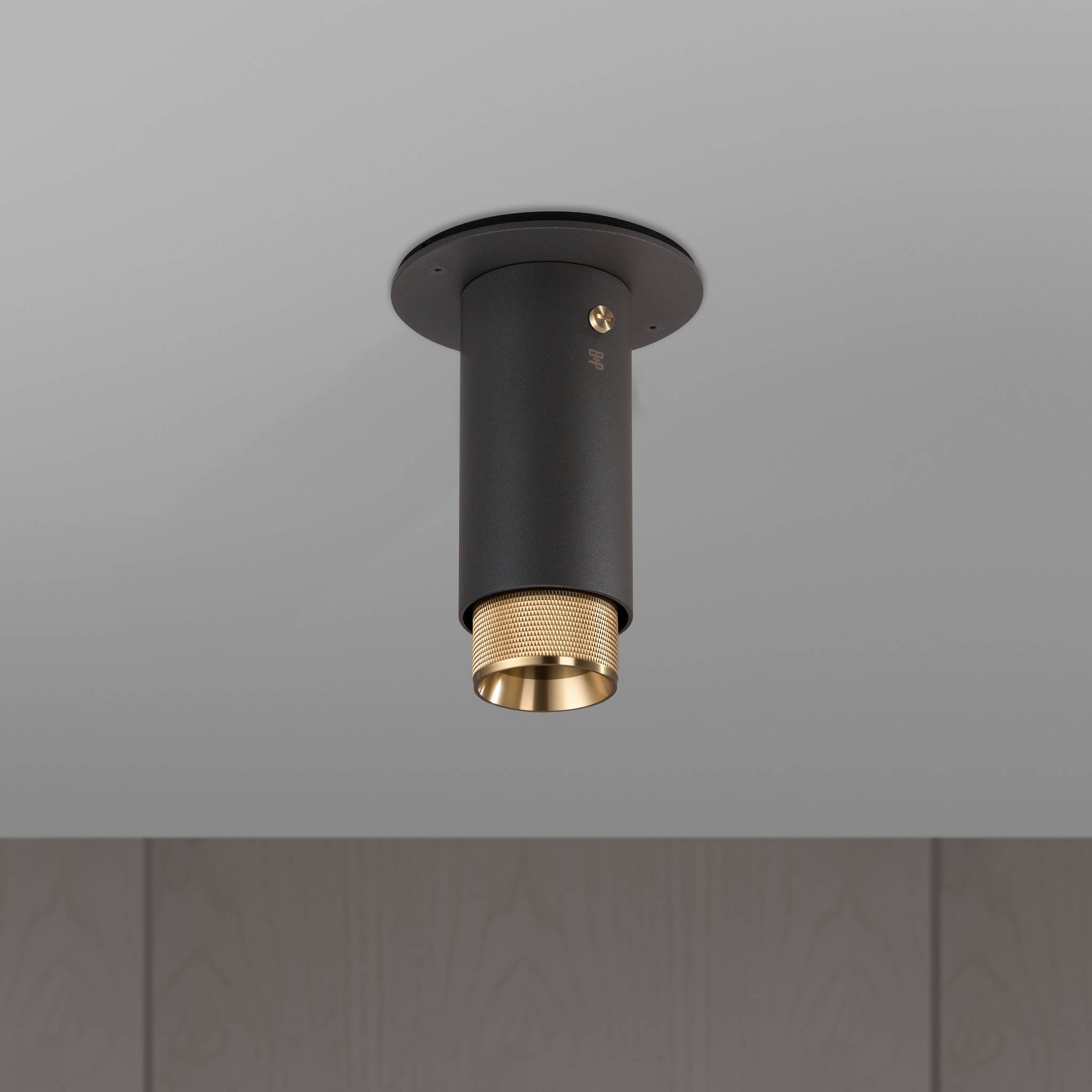 EXHAUST SURFACE / CROSS / GRAPHITE