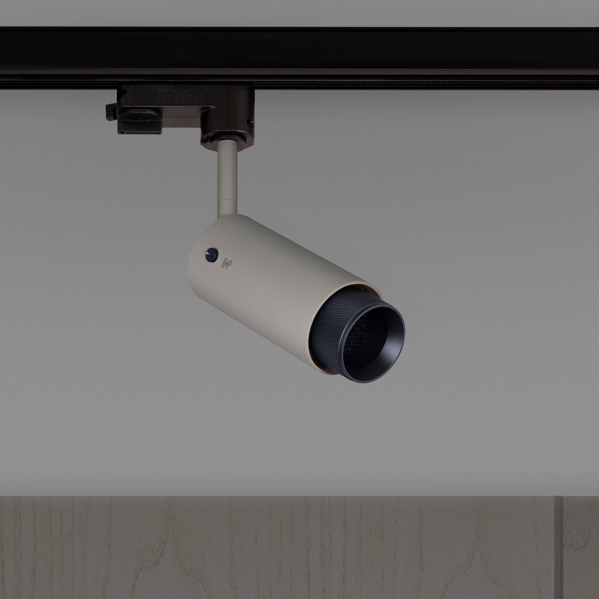 EXHAUST TRACK / CROSS / STONE