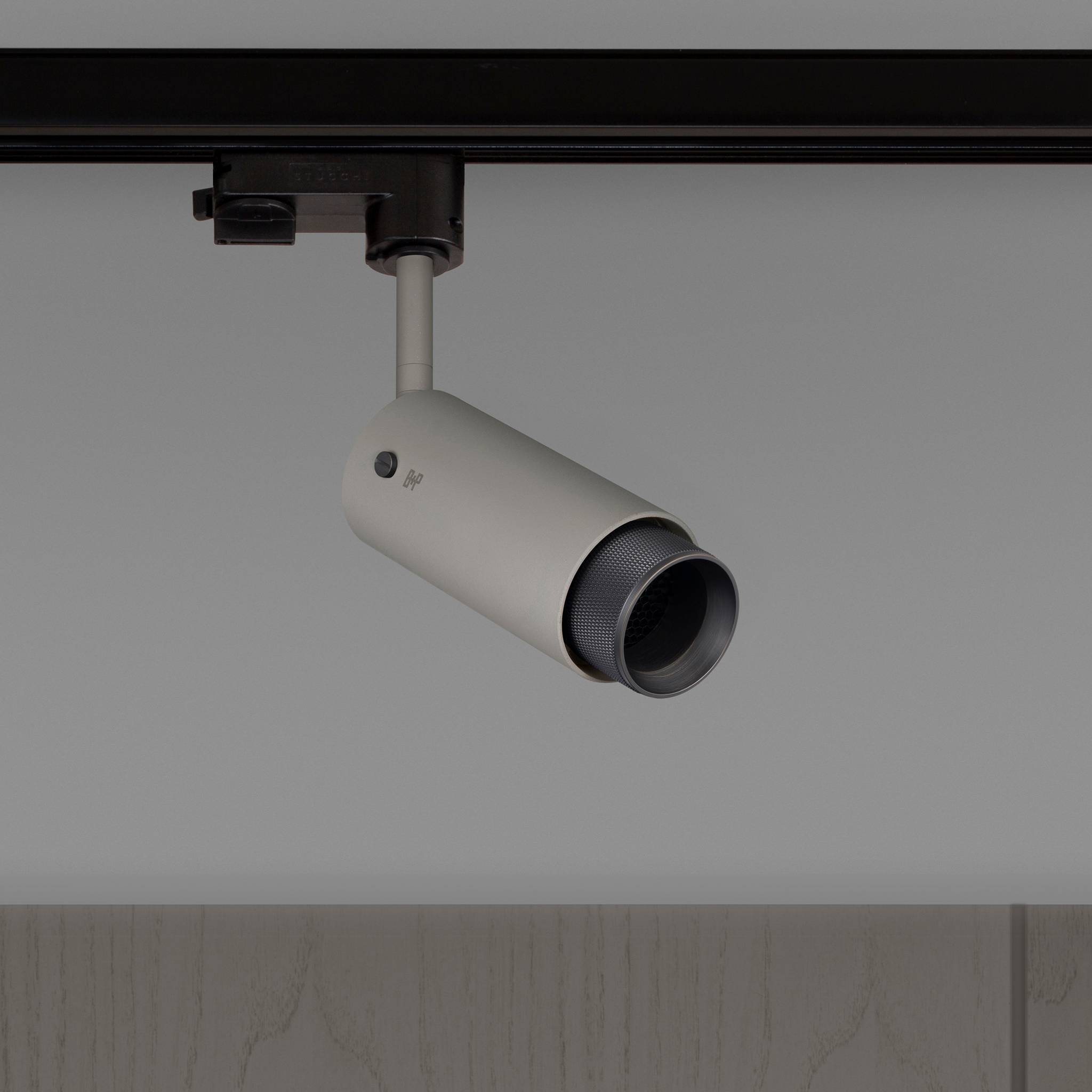 EXHAUST TRACK / CROSS / STONE