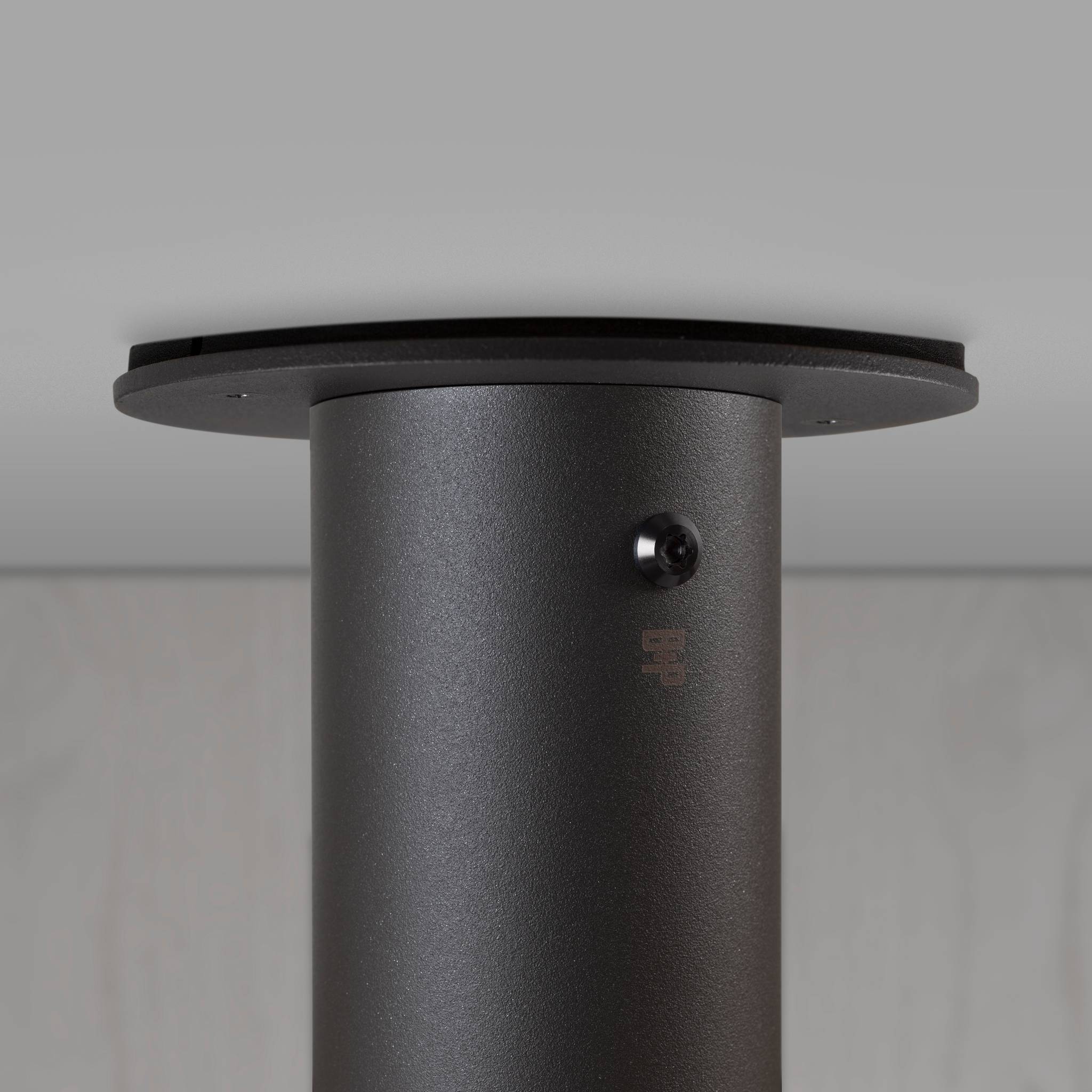 EXHAUST SURFACE / LINEAR / GRAPHITE