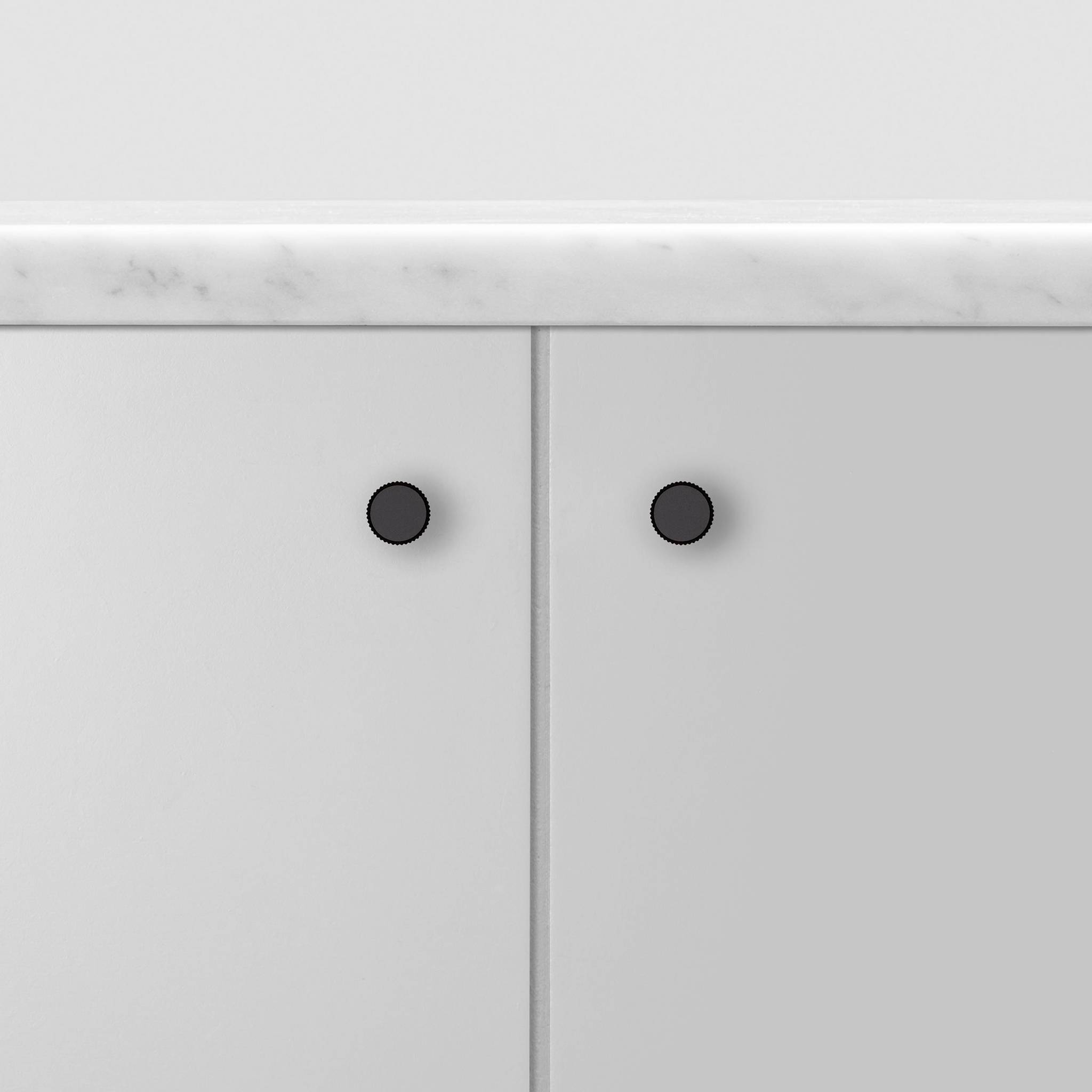 FURNITURE KNOB / LINEAR