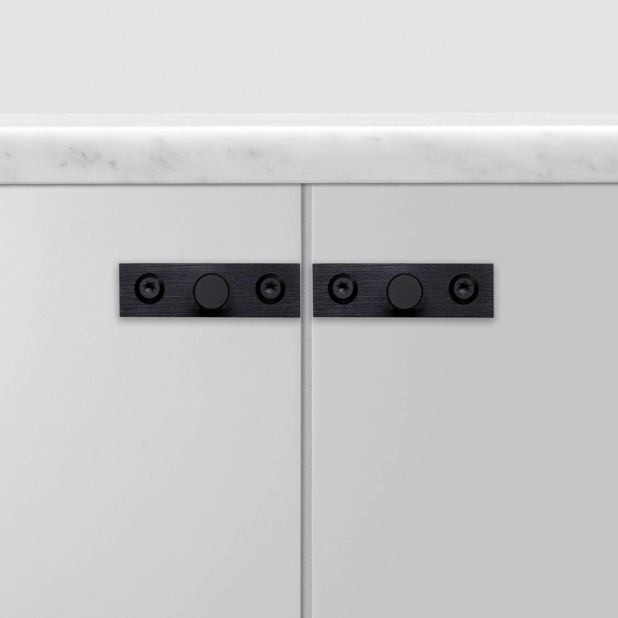 FURNITURE KNOB / PLATE / LINEAR