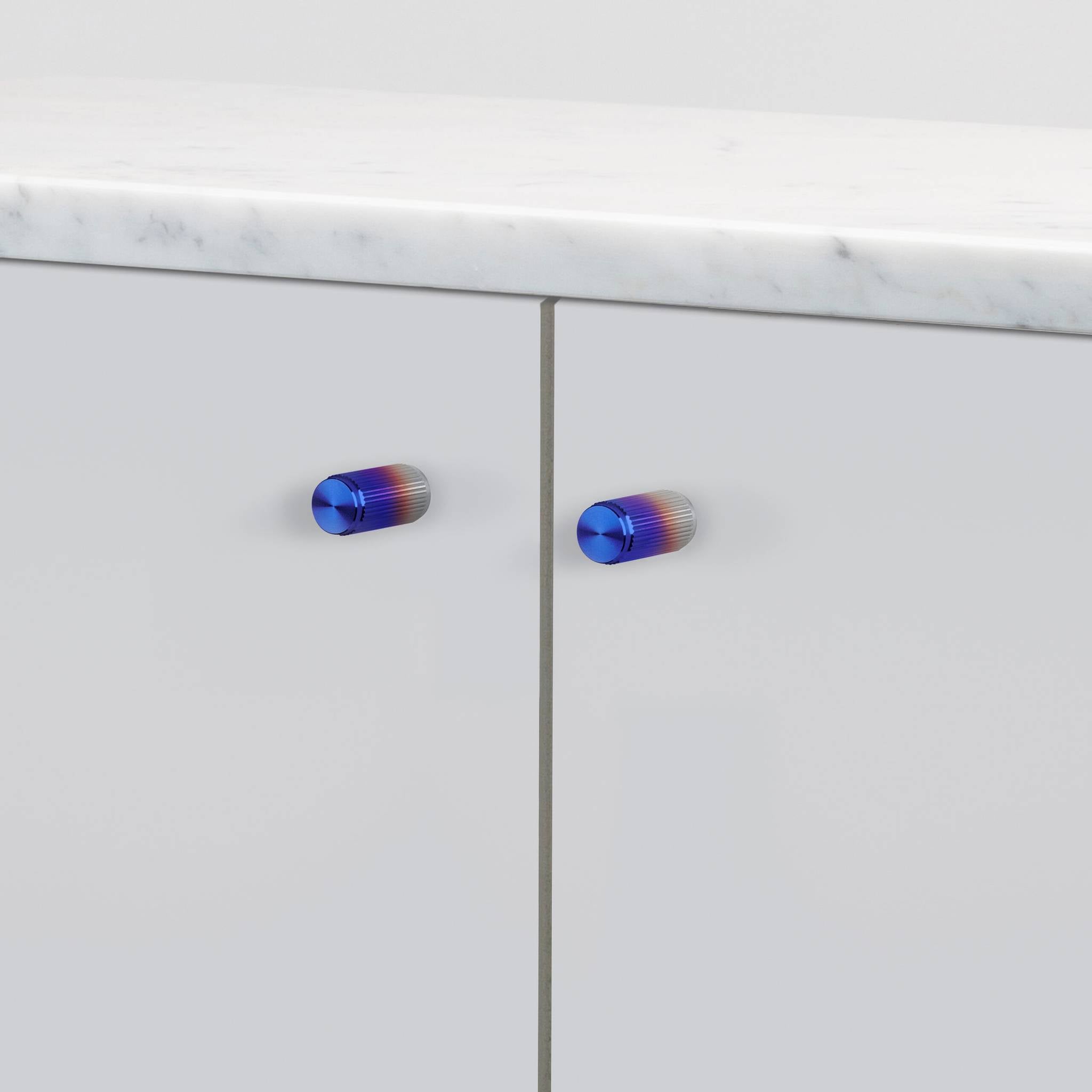 FURNITURE KNOB / LINEAR