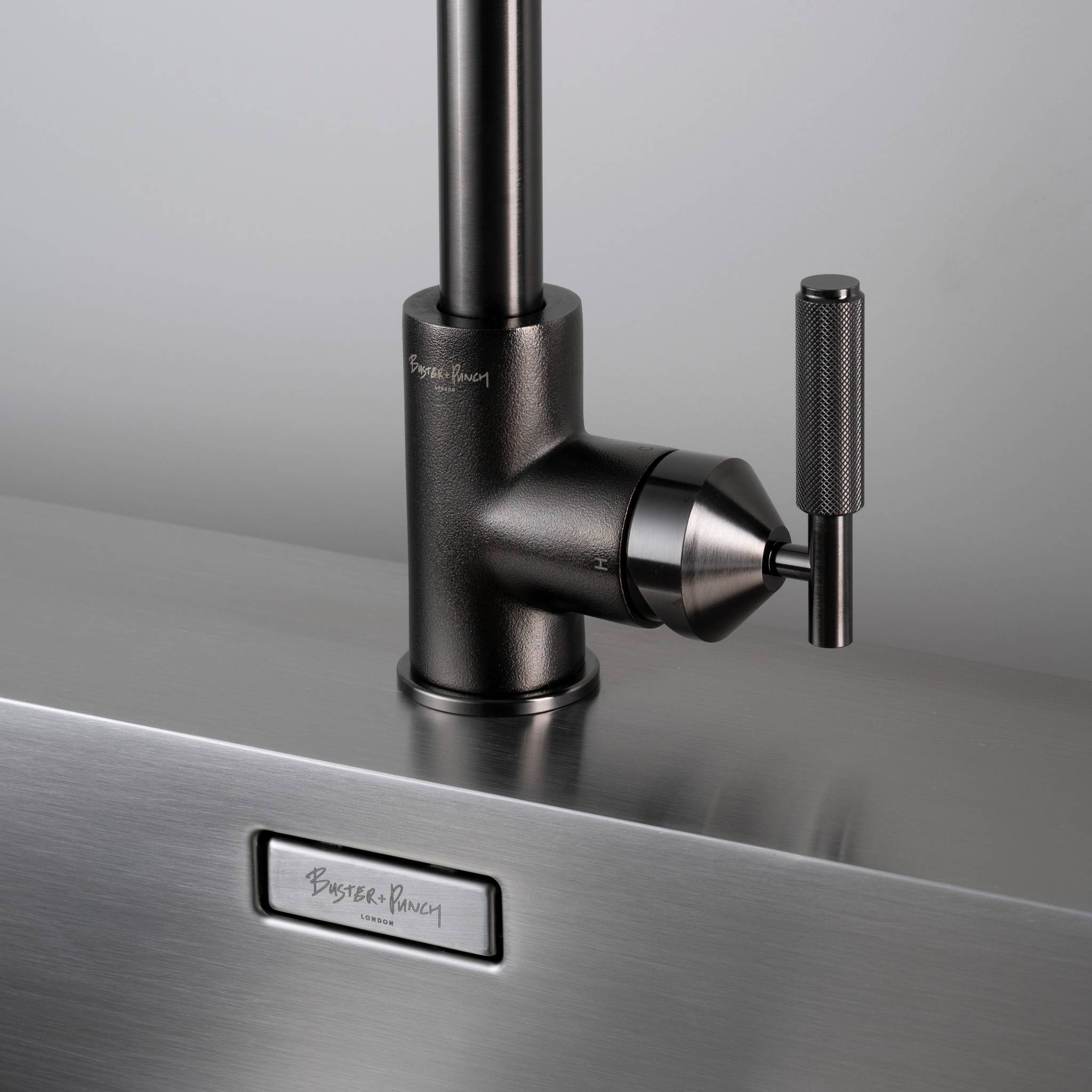 #Finish_GUN METAL