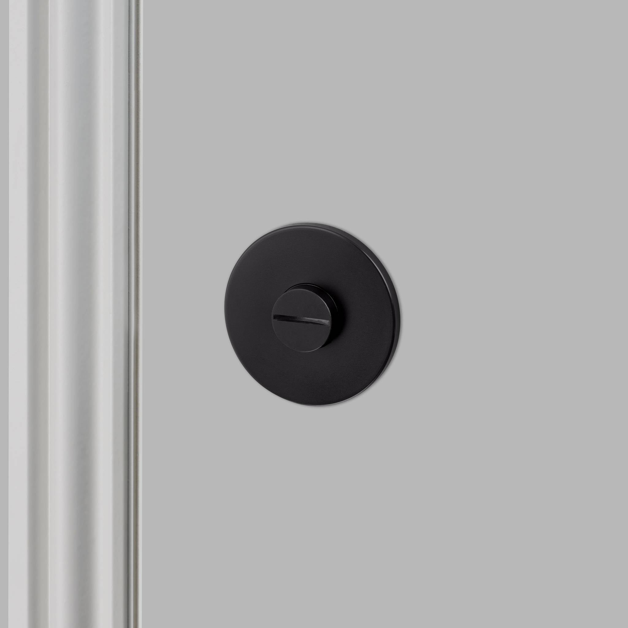 THUMBTURN LOCK / CROSS