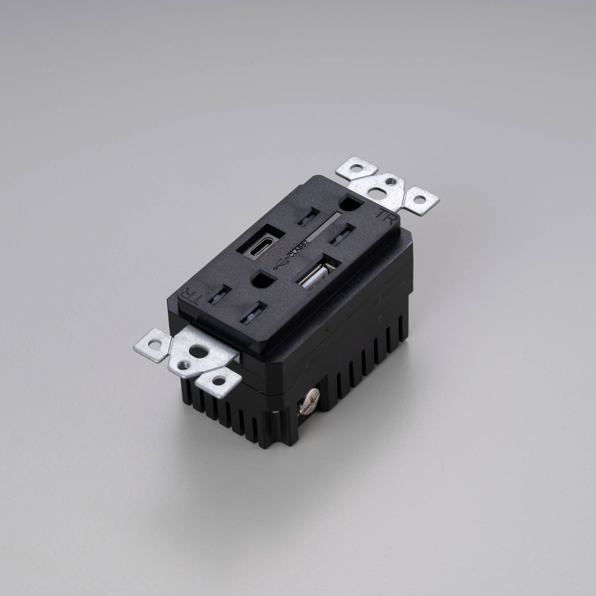 OUTLET MODULE / DUPLEX & 2 USB-A + C