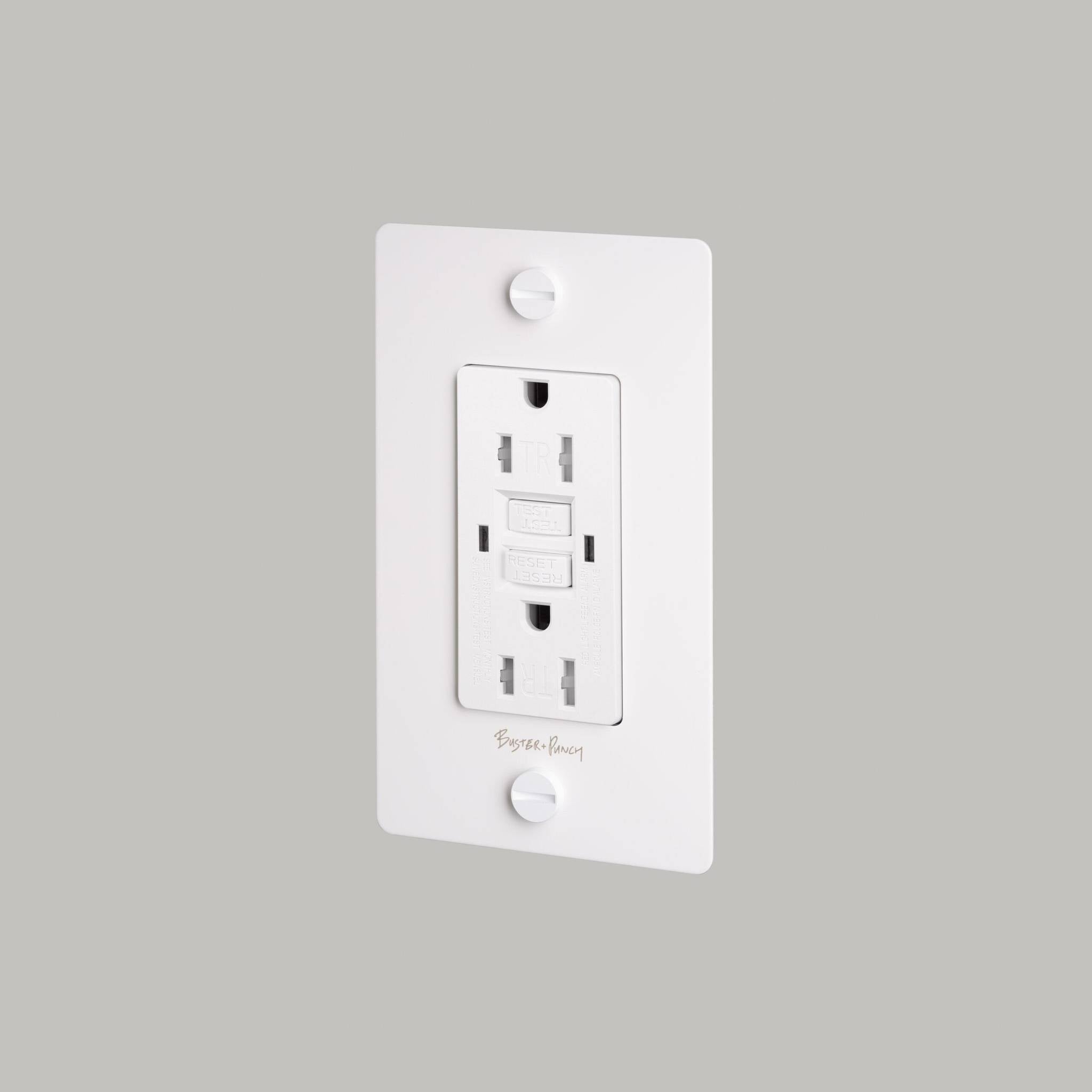 1G DUPLEX OUTLET / GFCI / CROSS / WITH LOGO
