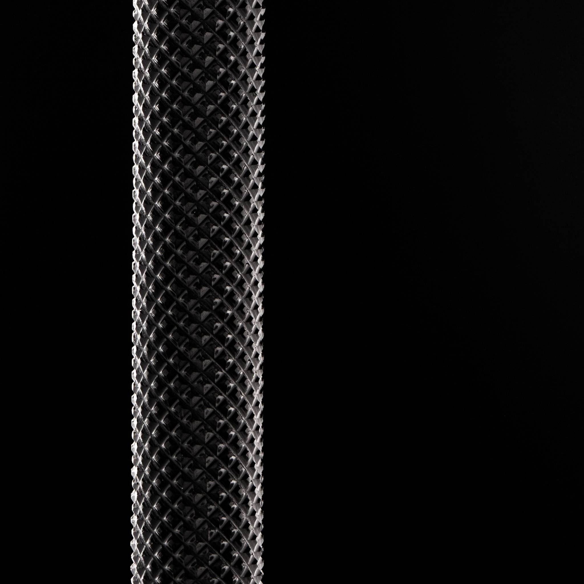 NECKLACE / VERTICAL / CROSS