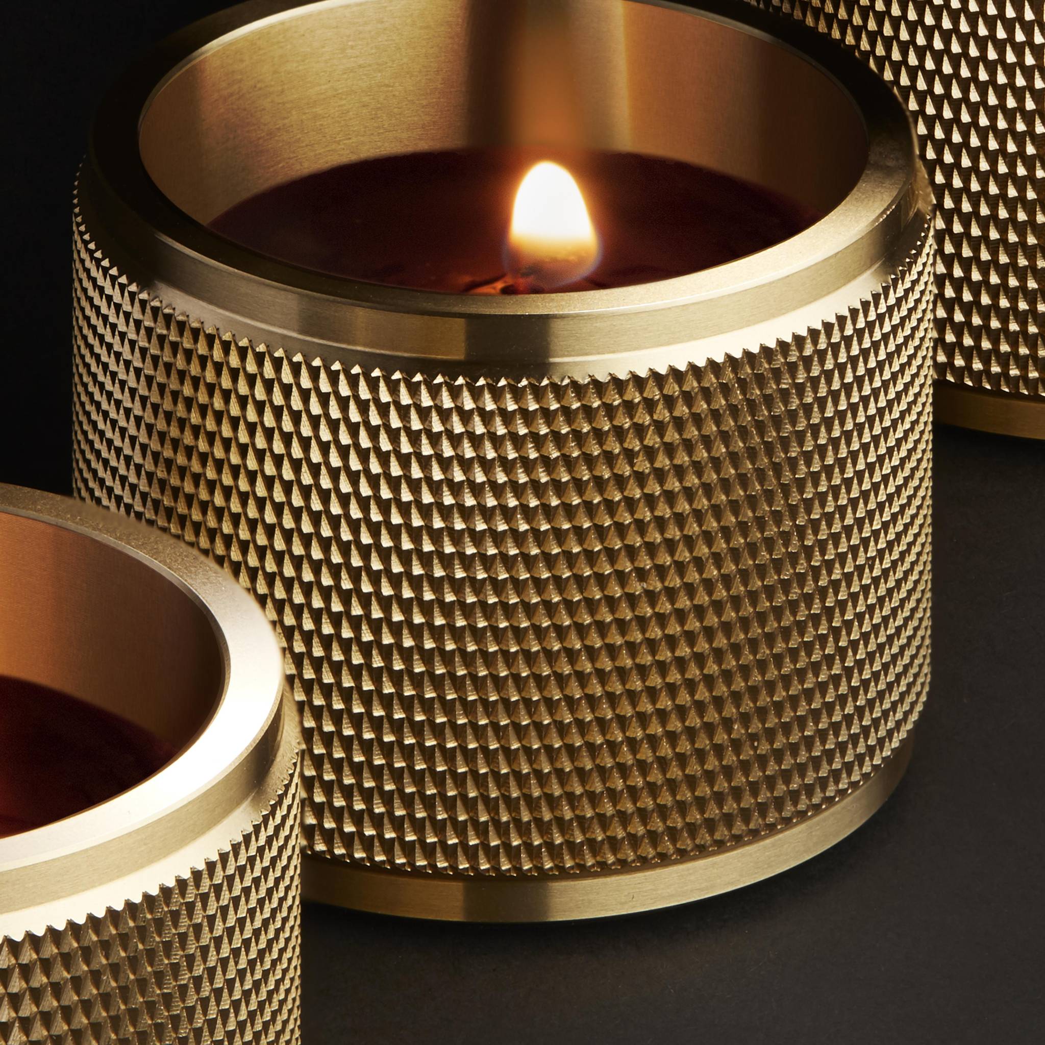 TEALIGHT CANDLE HOLDER / CROSS