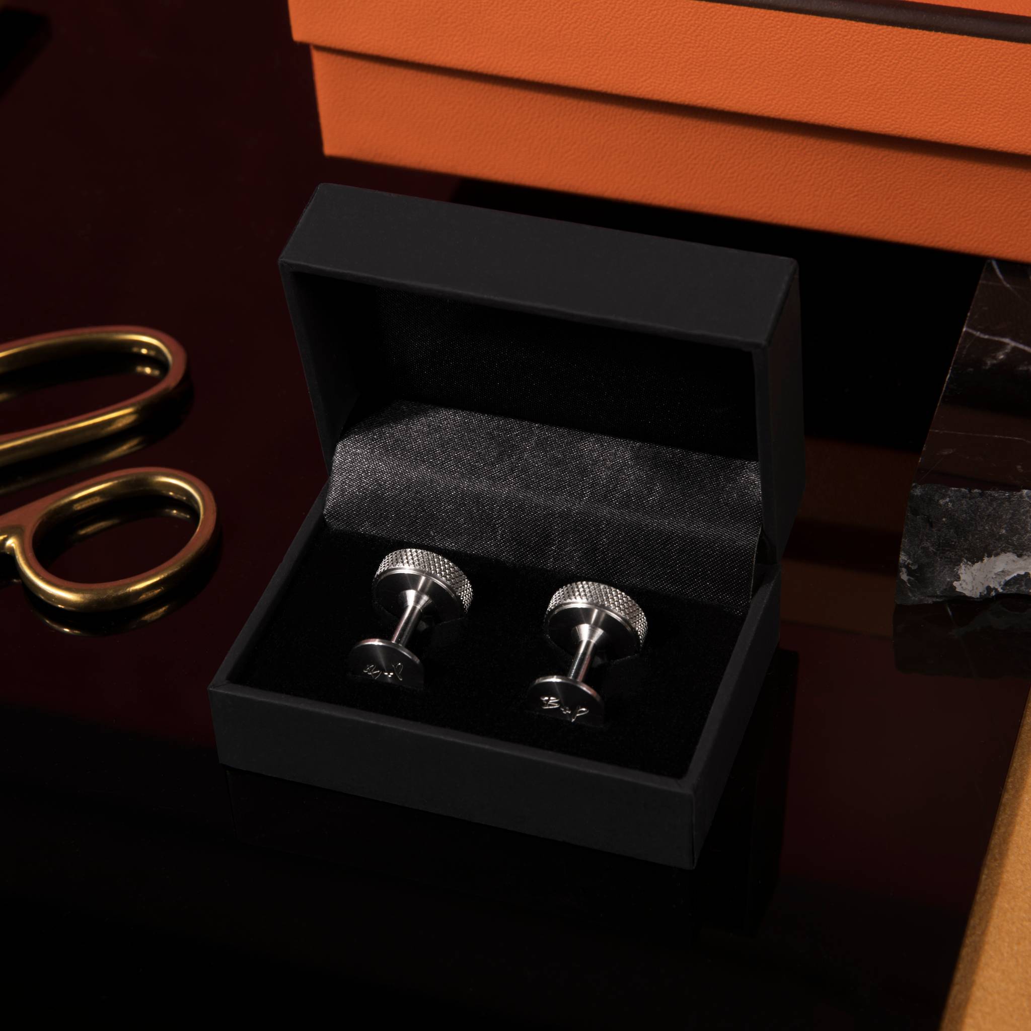 CUFFLINKS