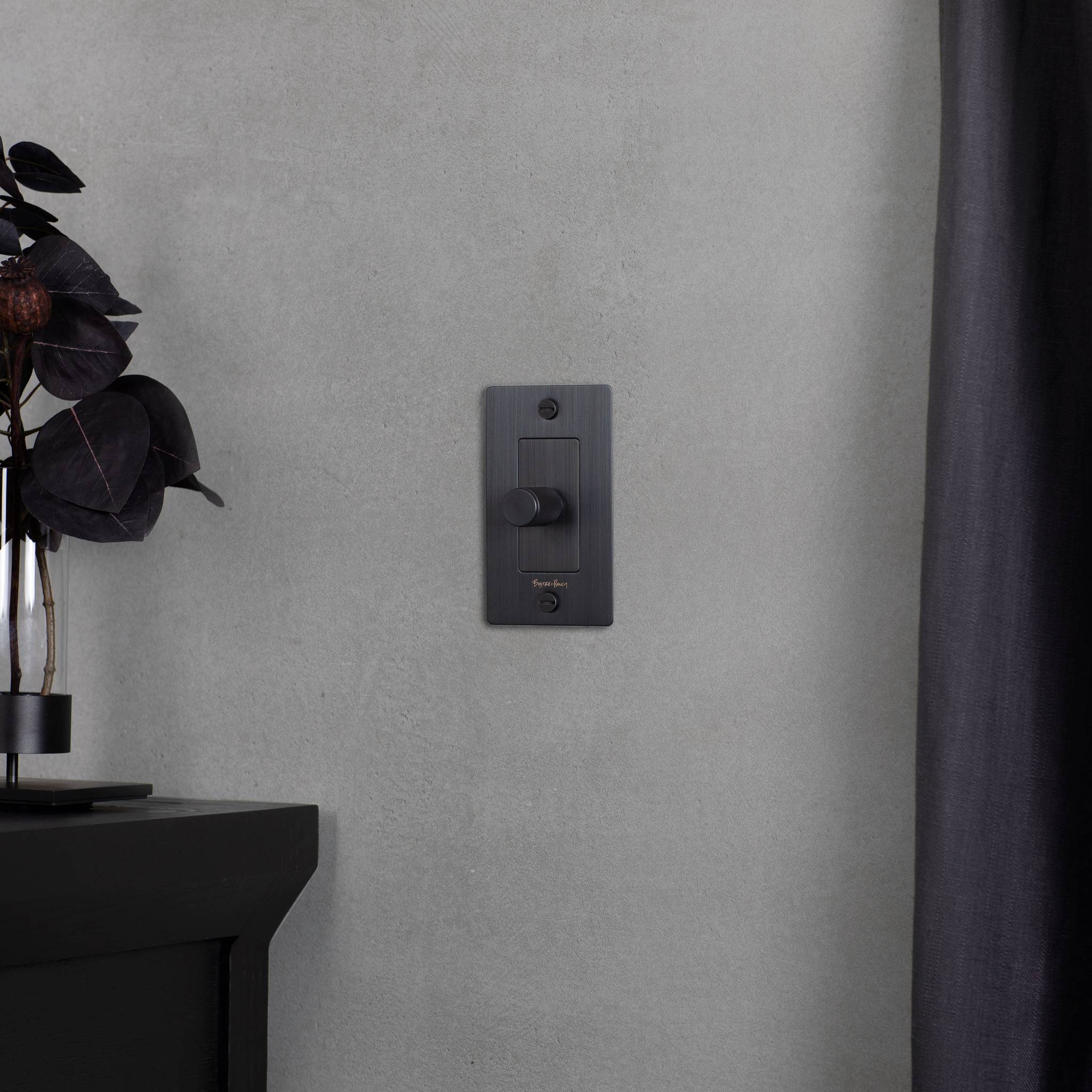 1G DIMMER / INCANDESCENT / CROSS / WITH LOGO
