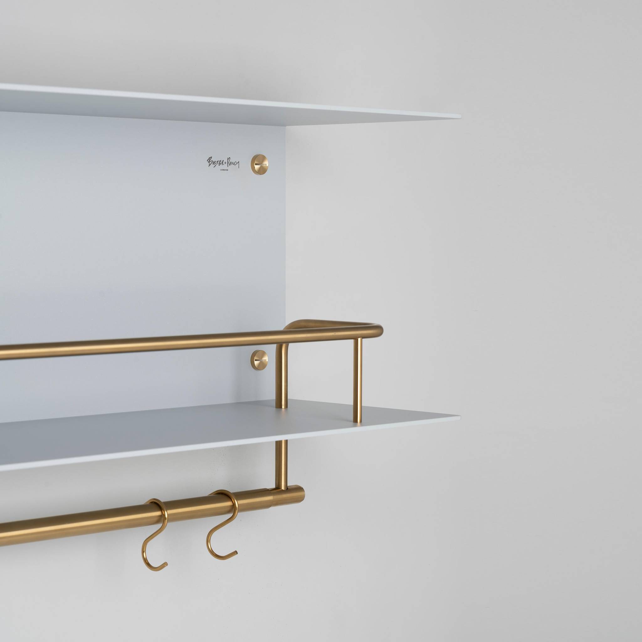 KITCHEN SHELF / HANGER / STONE