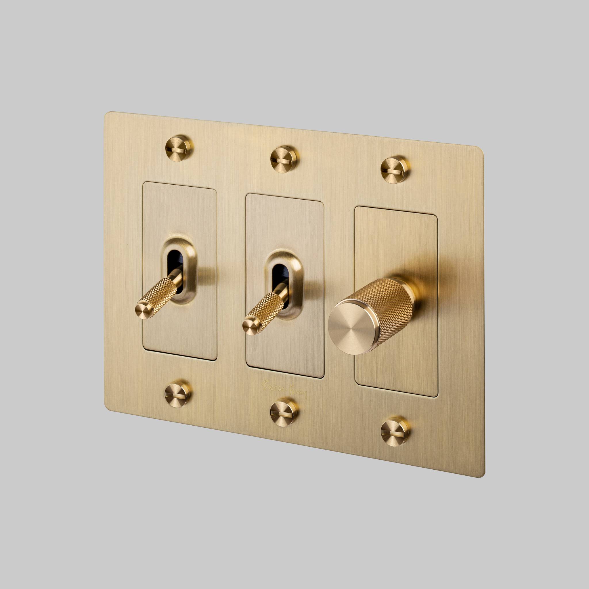 #Finish_BRASS