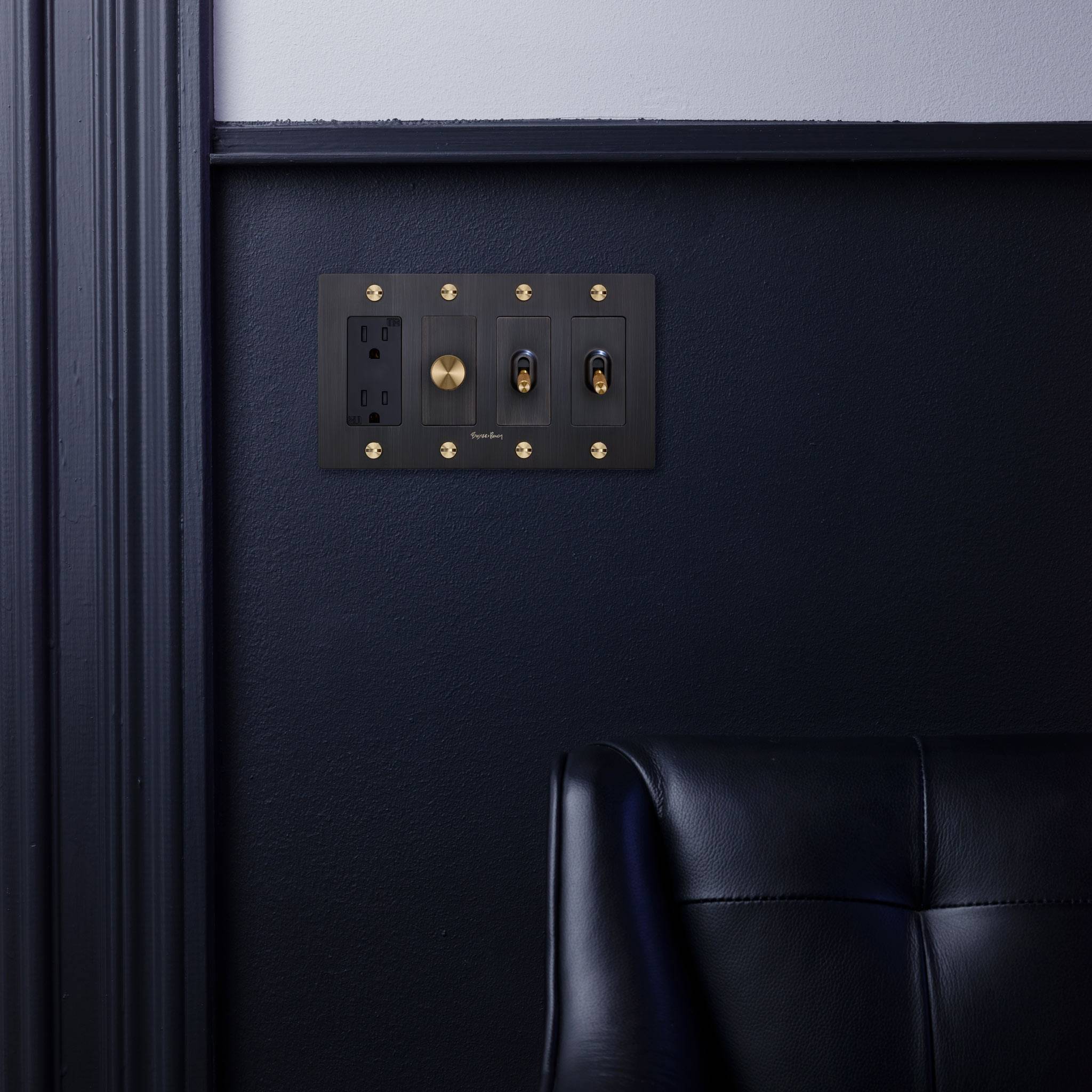 OUTLET MODULE / DUPLEX