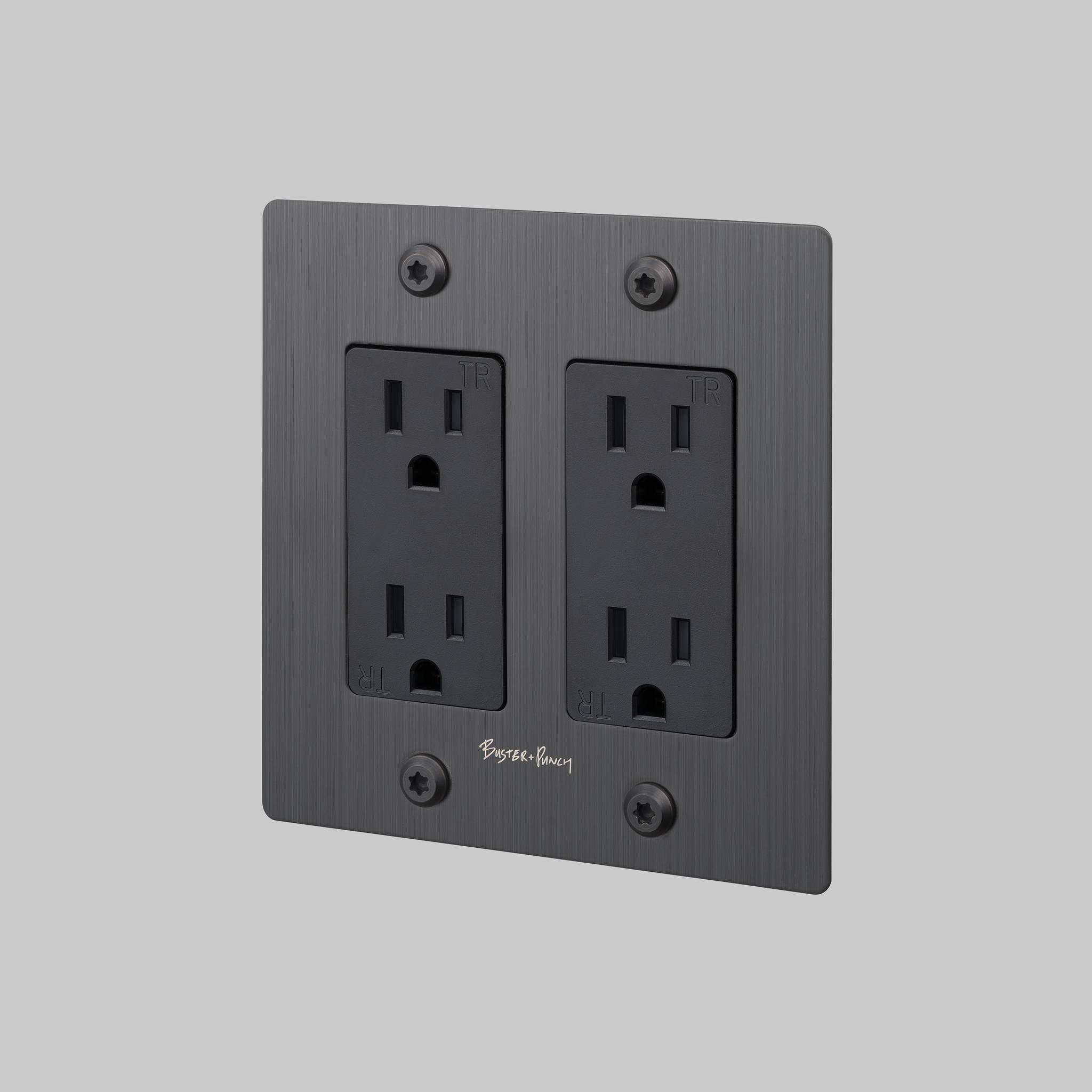 2G DUPLEX OUTLET / LINEAR  / WITH LOGO