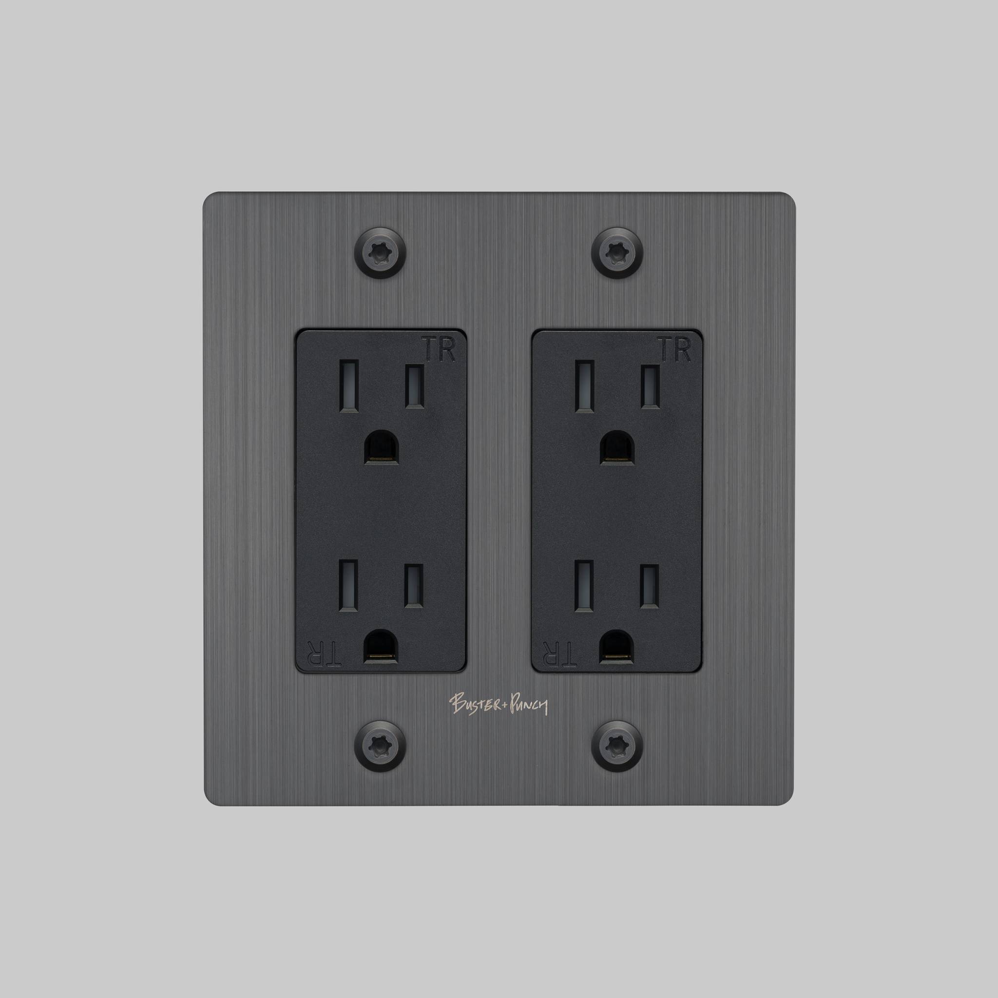 2G DUPLEX OUTLET / LINEAR  / WITH LOGO
